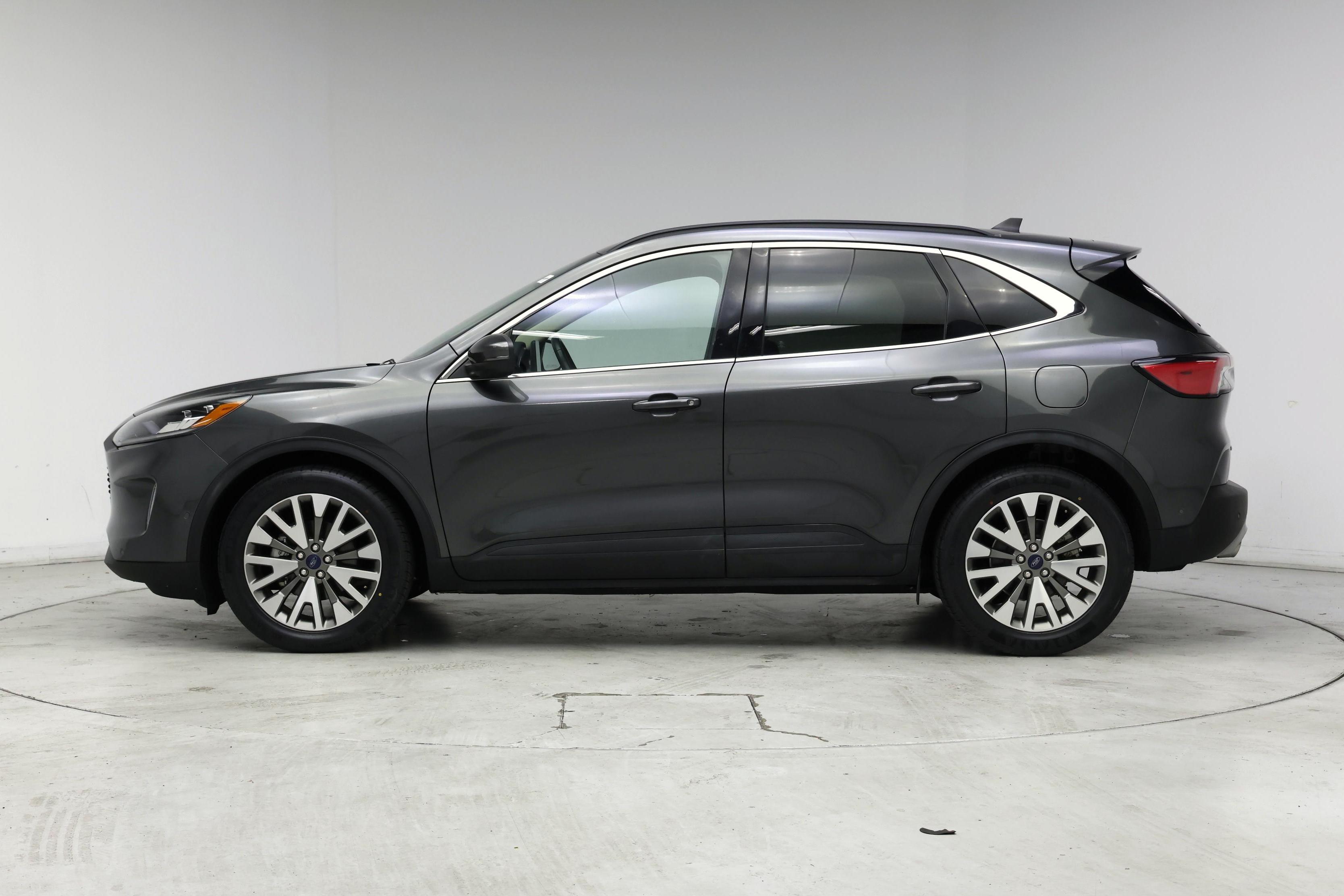 Thumbnail: 2020 Ford Escape - 3