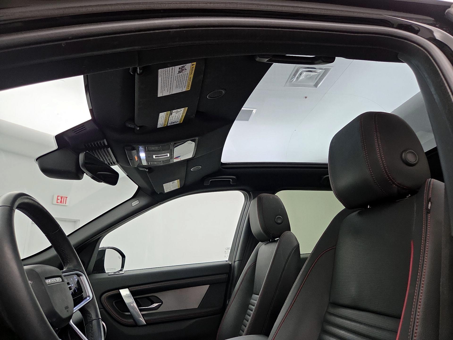 Thumbnail: 2023 Land Rover Discovery Sport - 20