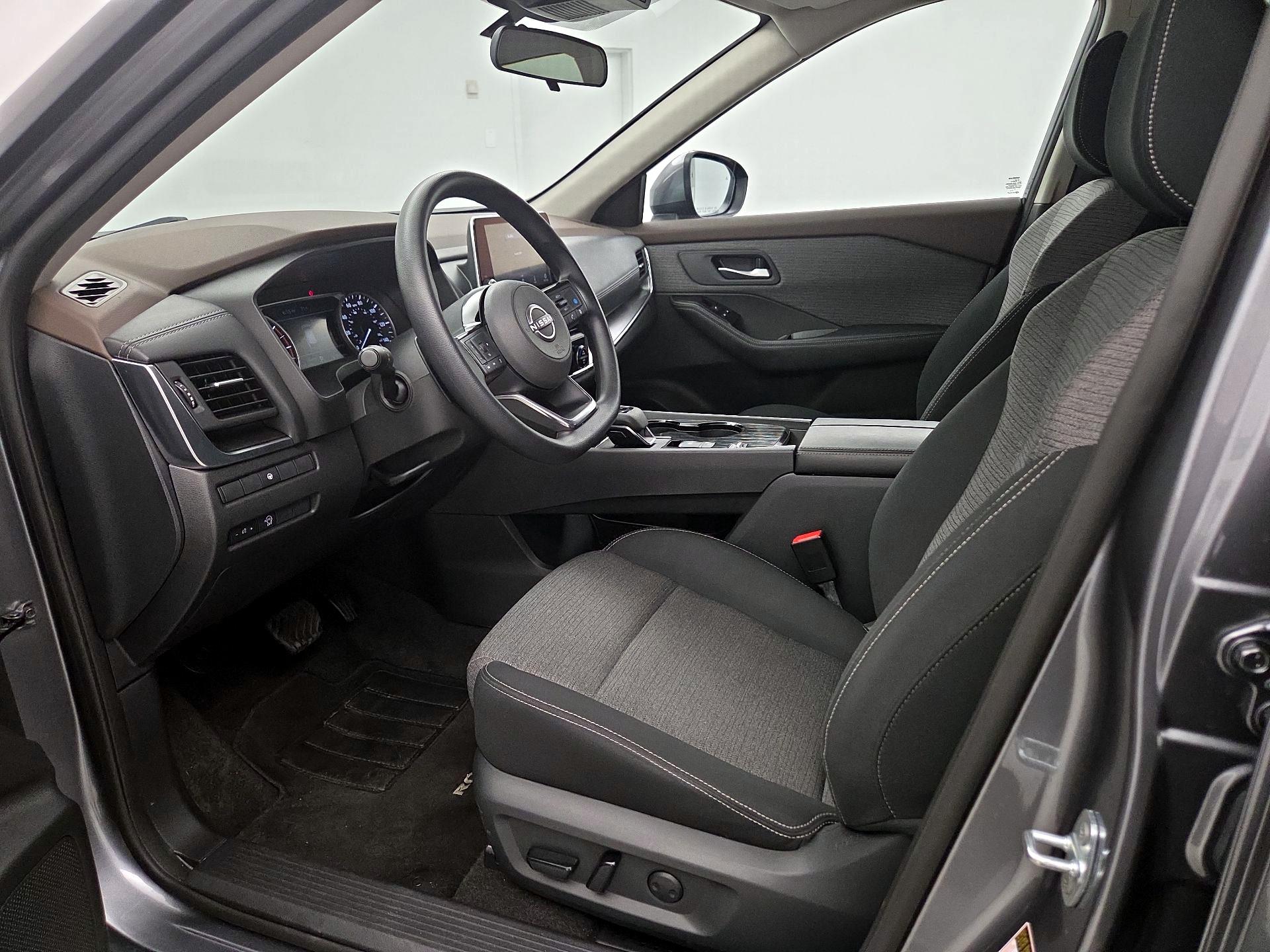 Thumbnail: 2023 Nissan Rogue - 11