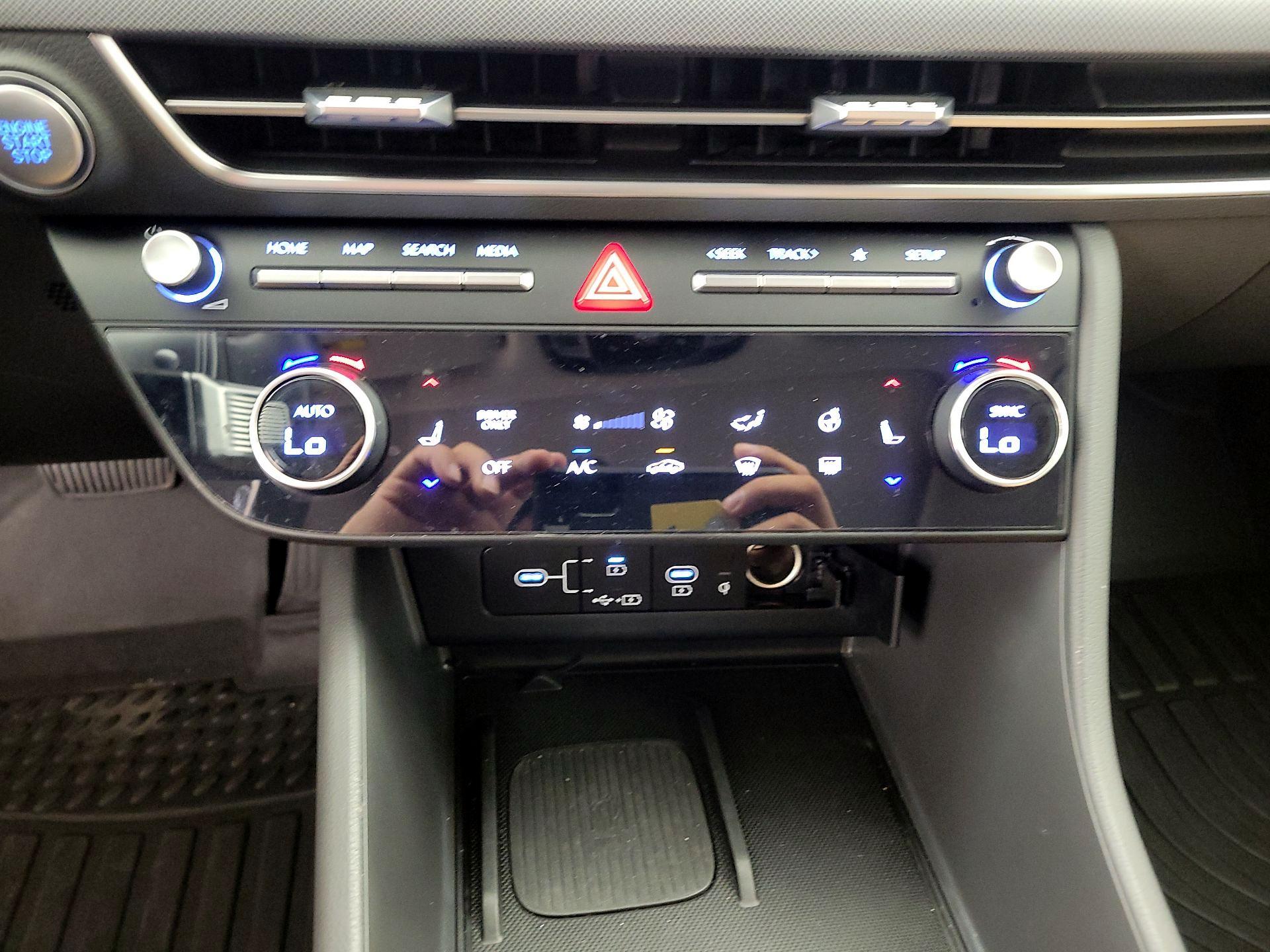 Thumbnail: 2024 Hyundai Sonata - 17