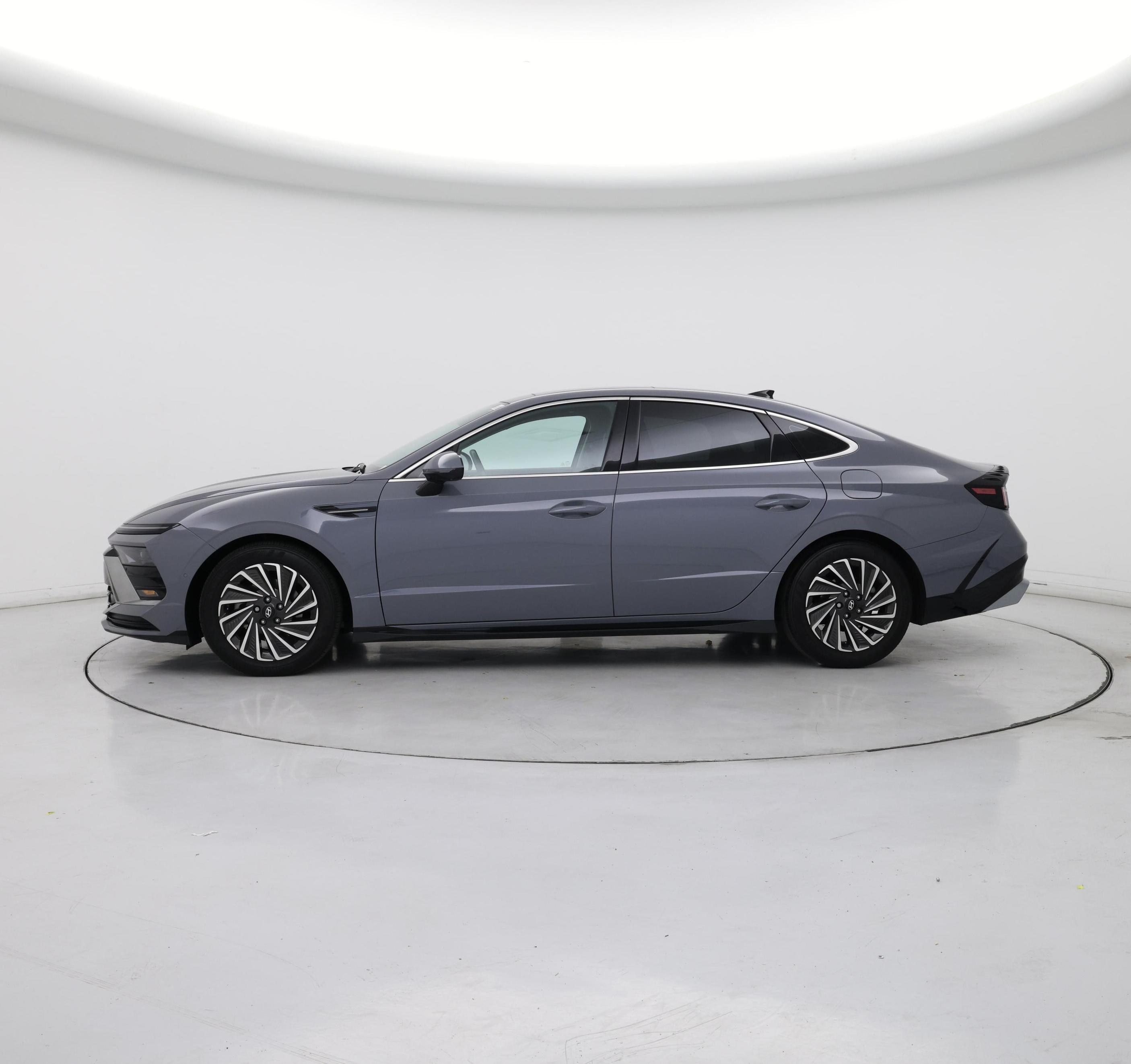 Thumbnail: 2024 Hyundai Sonata - 3