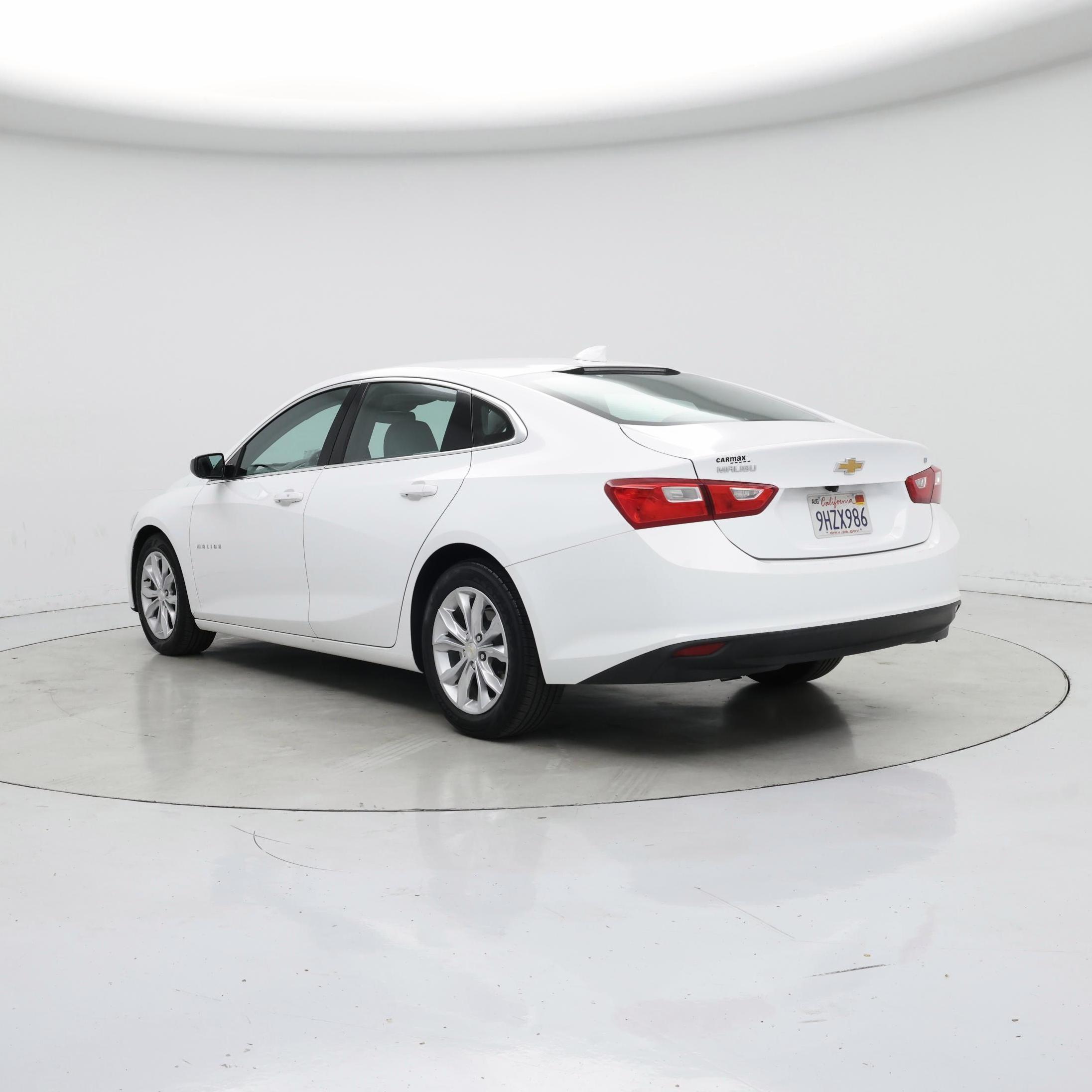 Thumbnail: 2023 Chevrolet Malibu - 2
