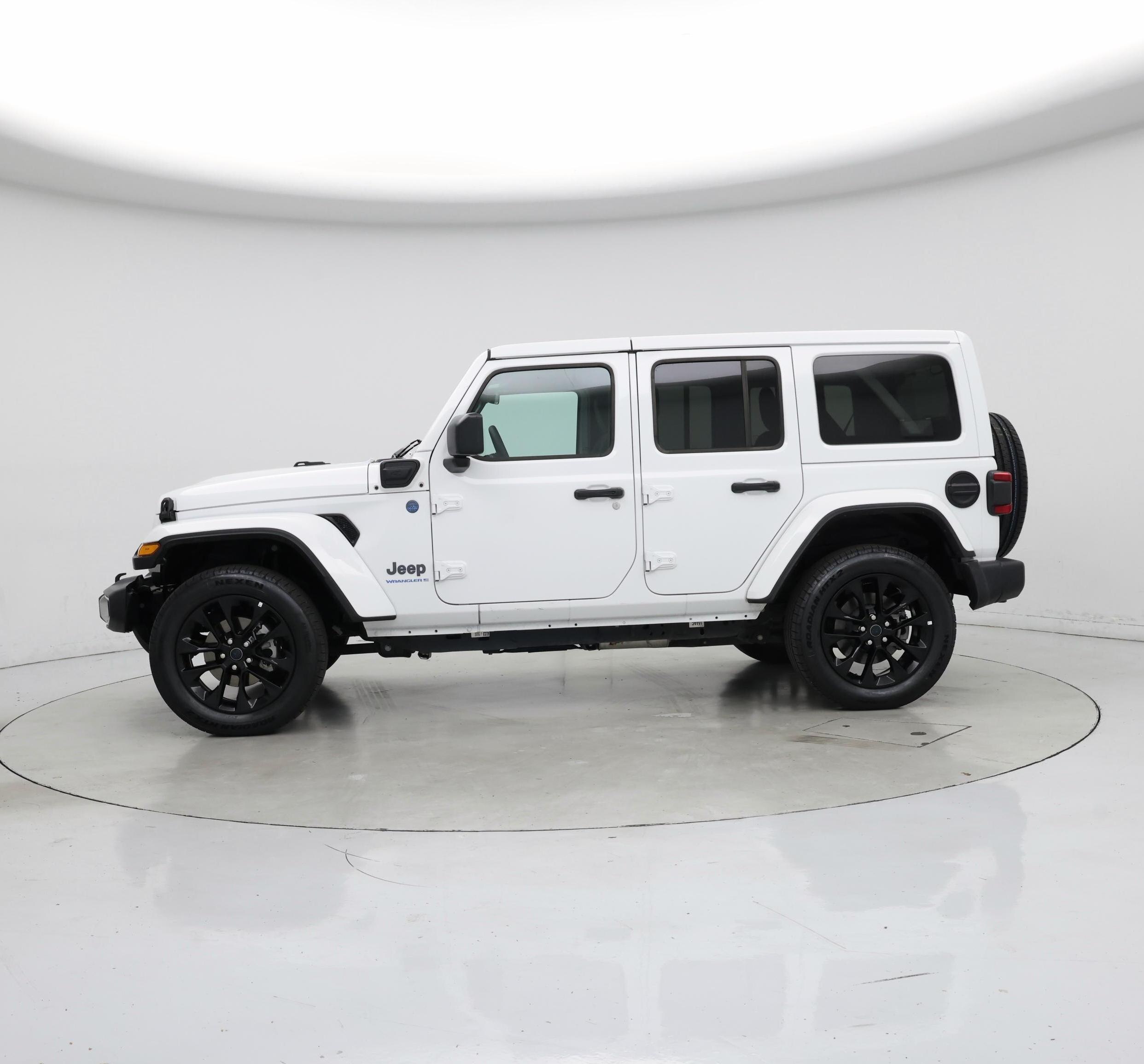 Thumbnail: 2025 Jeep Wrangler - 3
