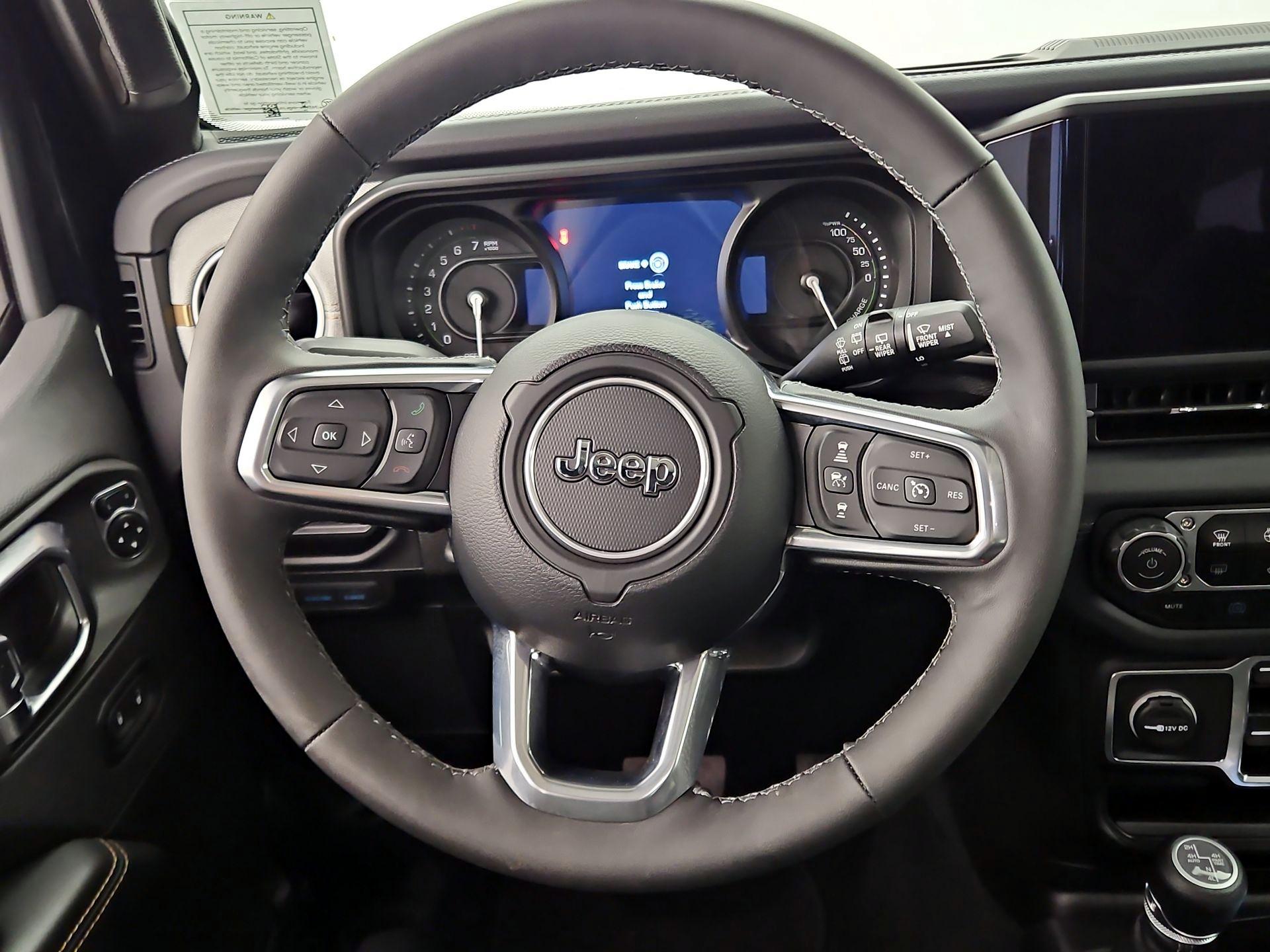 Thumbnail: 2025 Jeep Wrangler - 10
