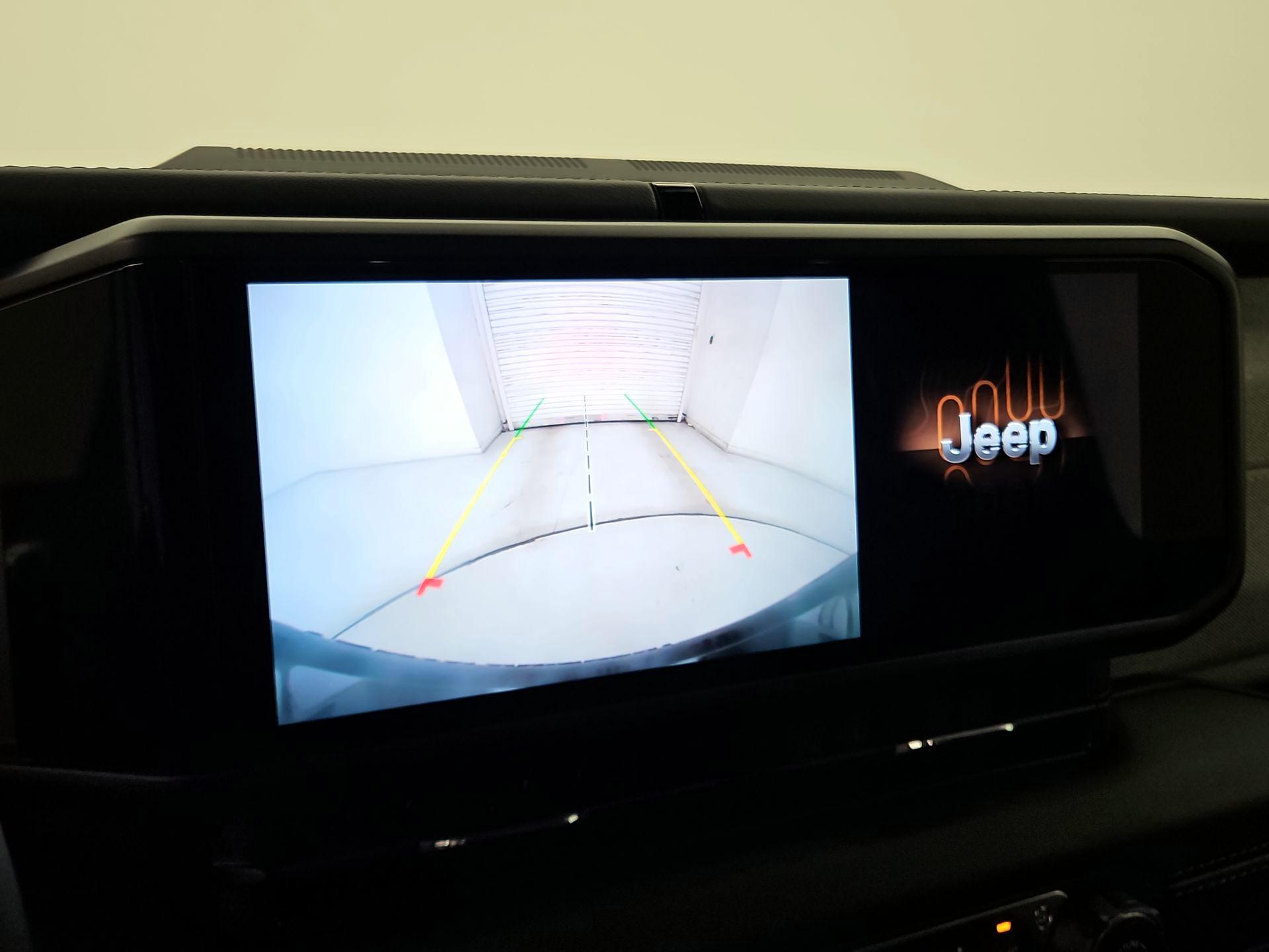 Thumbnail: 2025 Jeep Wrangler - 14