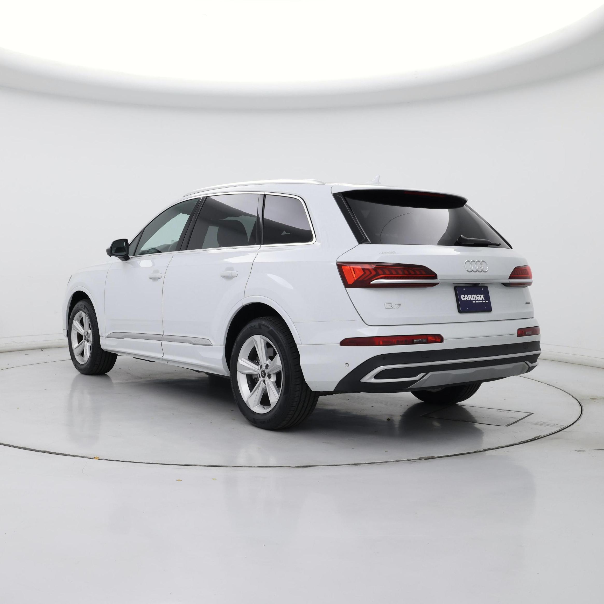 Thumbnail: 2023 Audi Q7 - 2