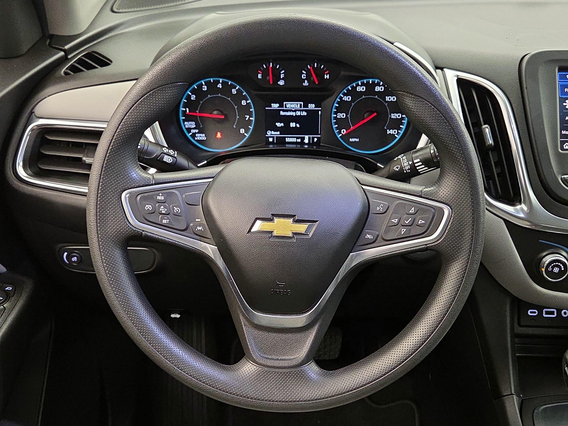Thumbnail: 2022 Chevrolet Equinox - 10