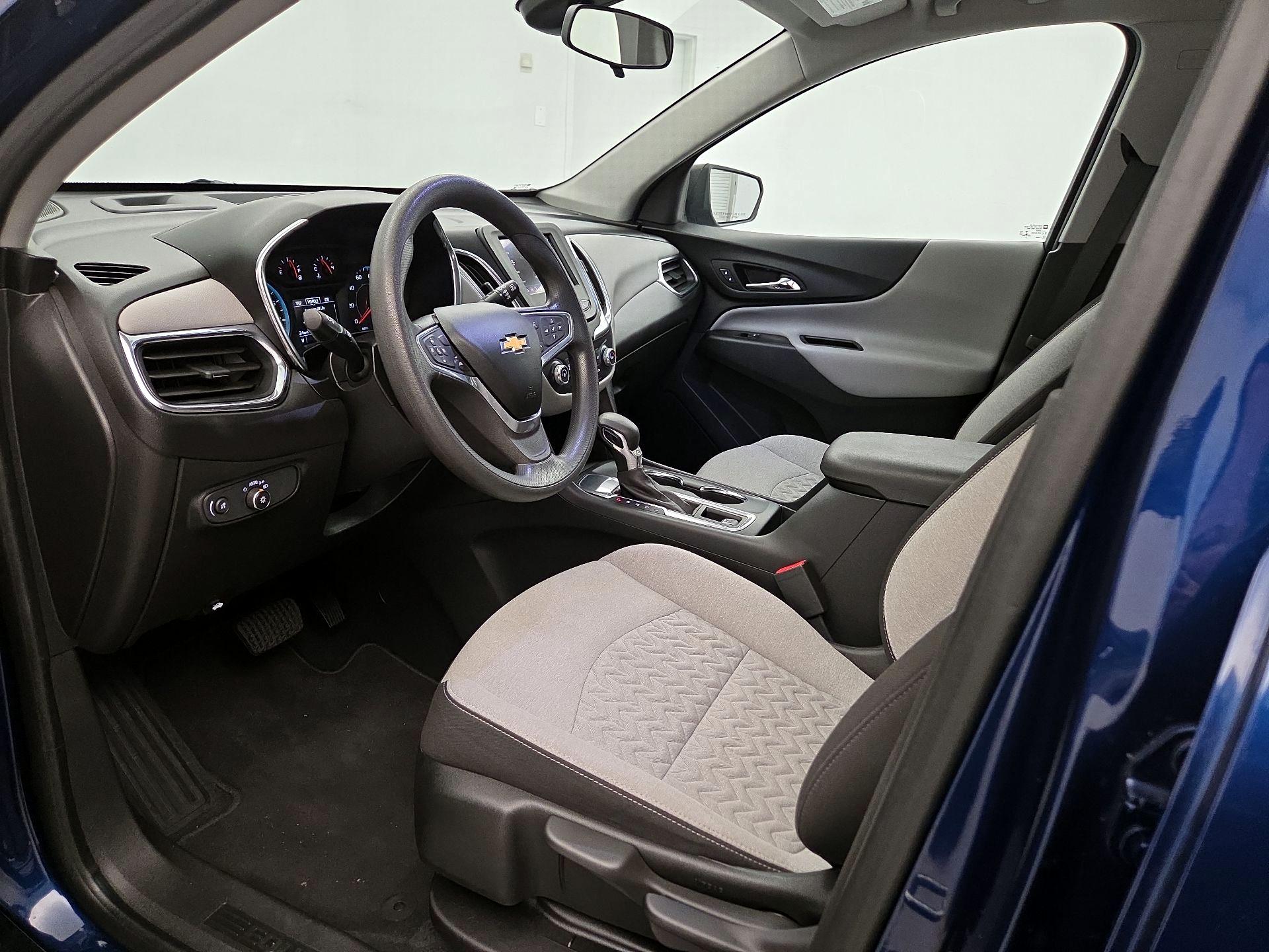 Thumbnail: 2022 Chevrolet Equinox - 11