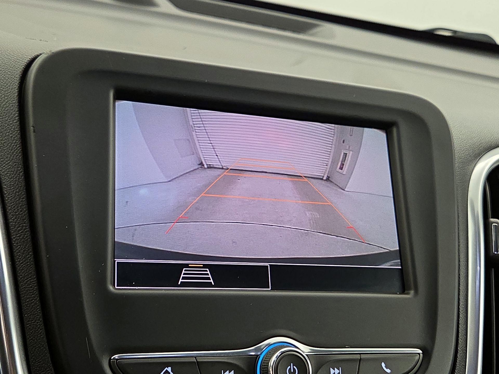Thumbnail: 2022 Chevrolet Equinox - 14