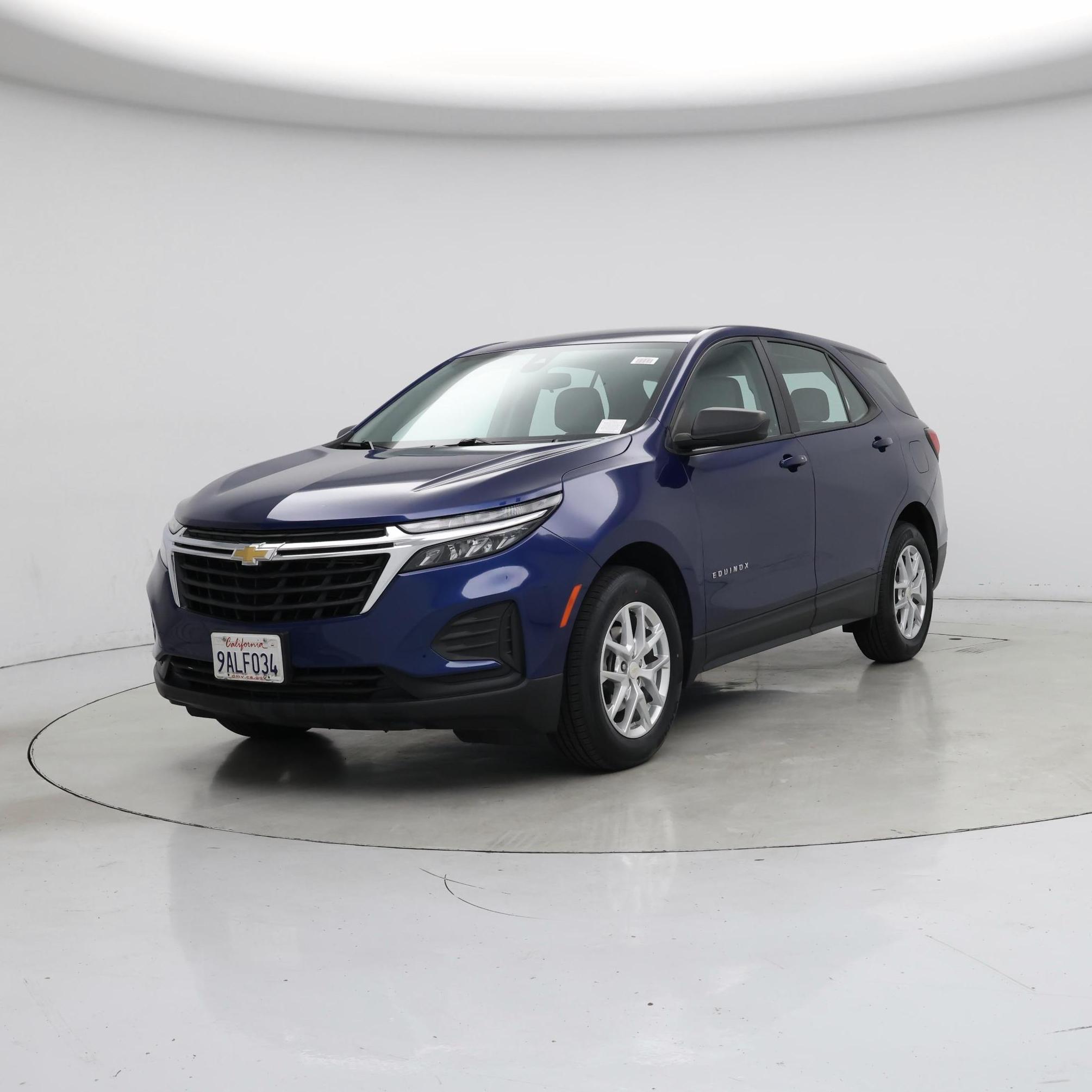 Thumbnail: 2022 Chevrolet Equinox - 4