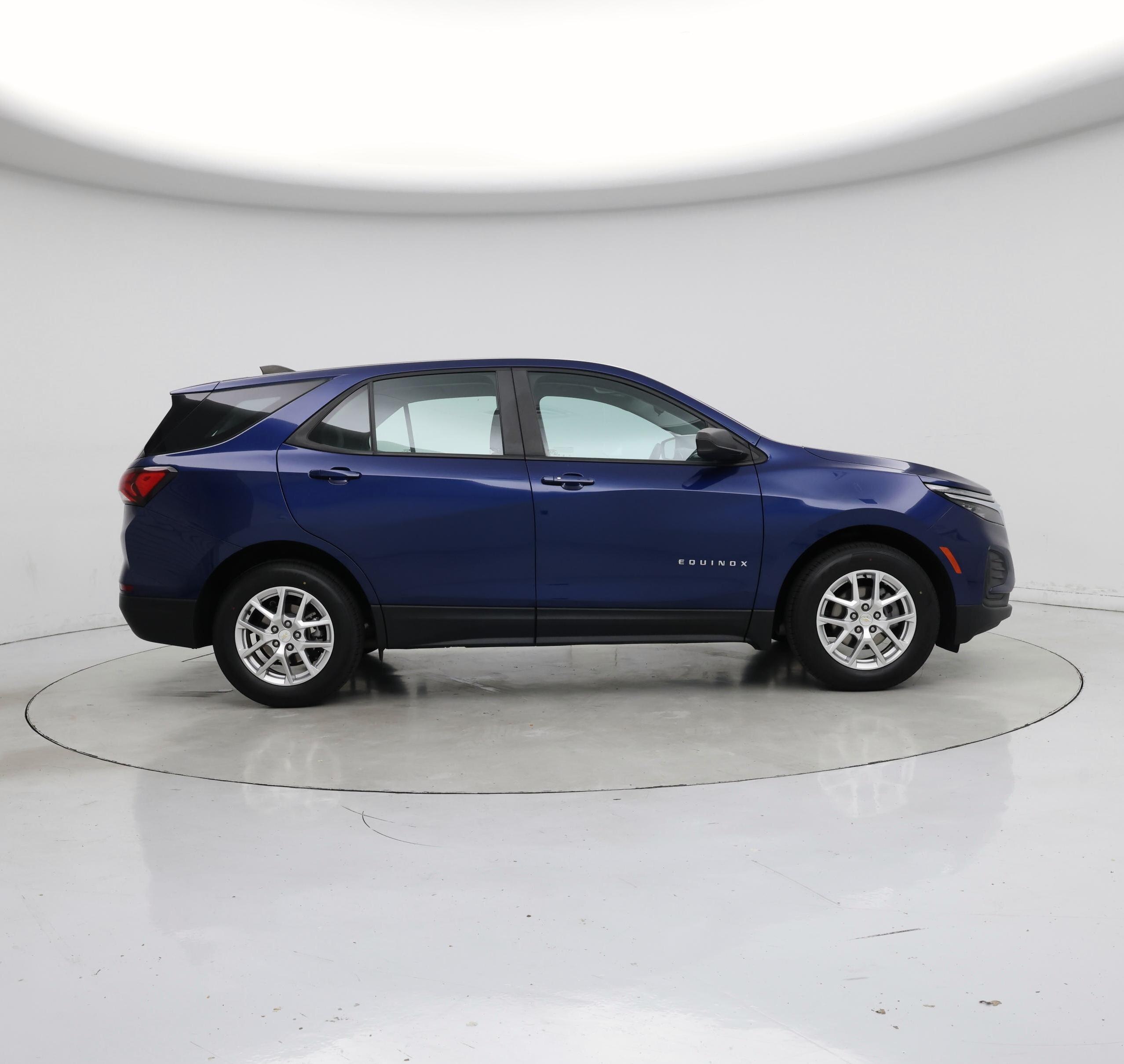 Thumbnail: 2022 Chevrolet Equinox - 7