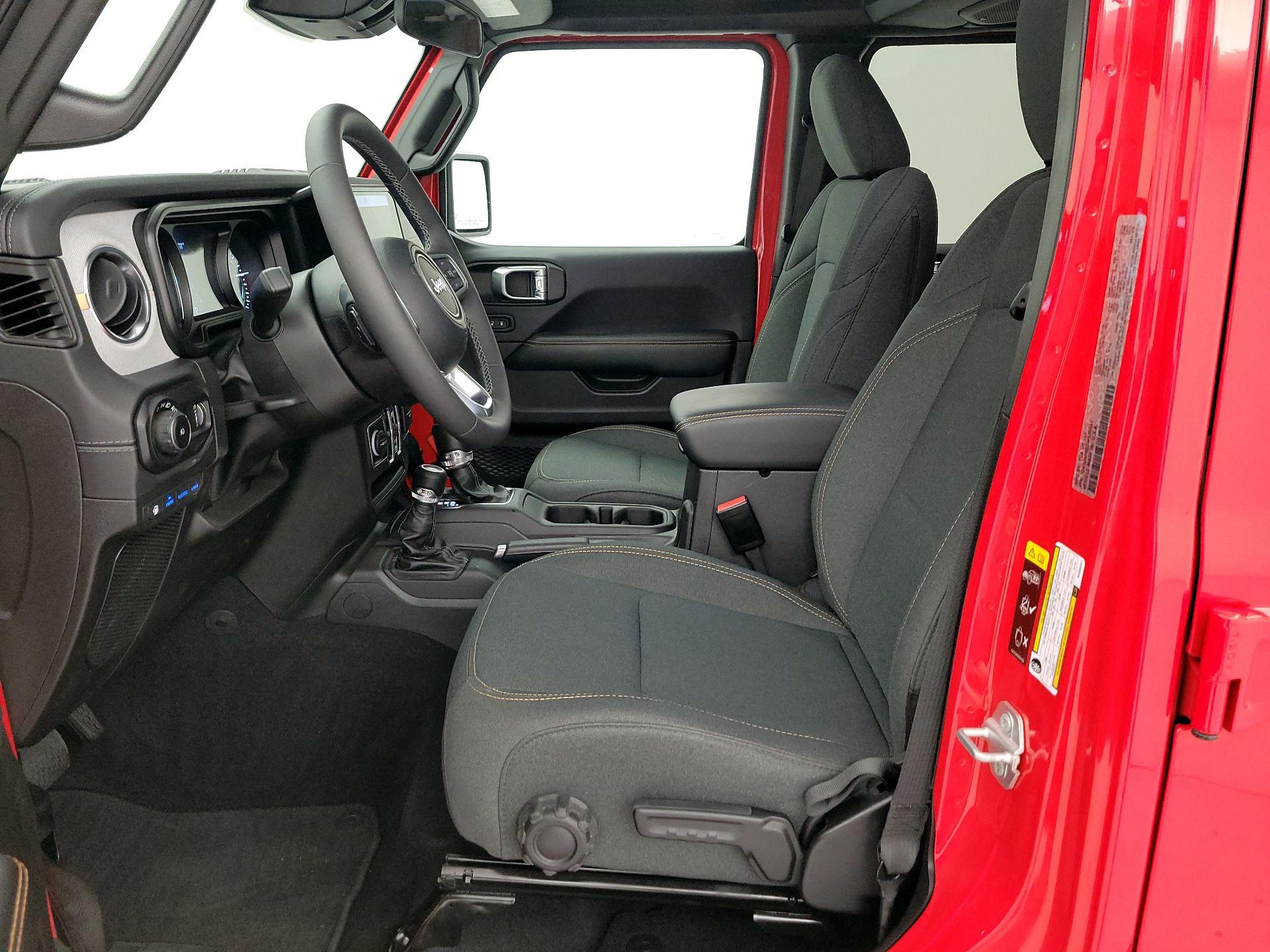 Thumbnail: 2025 Jeep Wrangler - 11