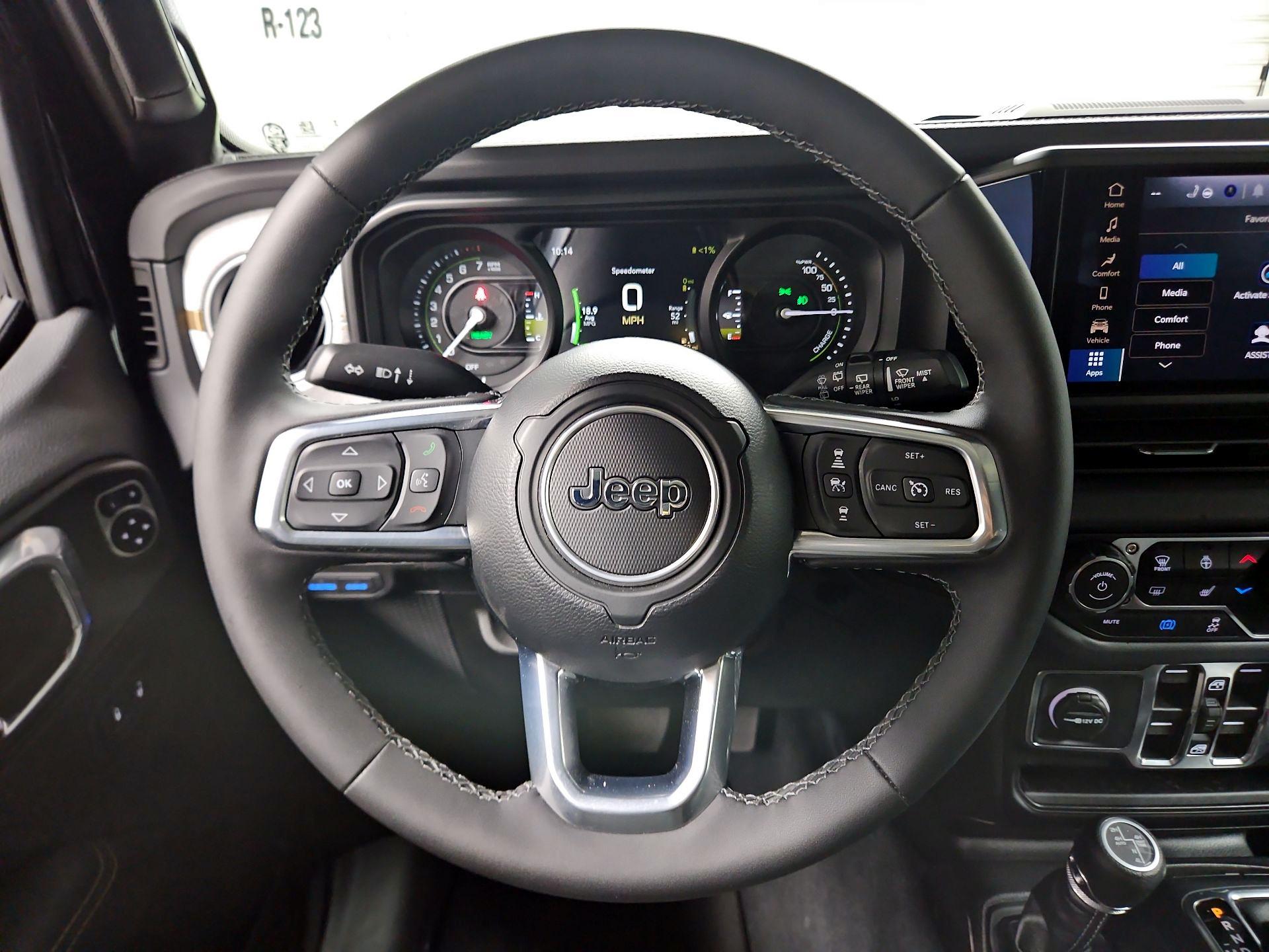 Thumbnail: 2025 Jeep Wrangler - 10
