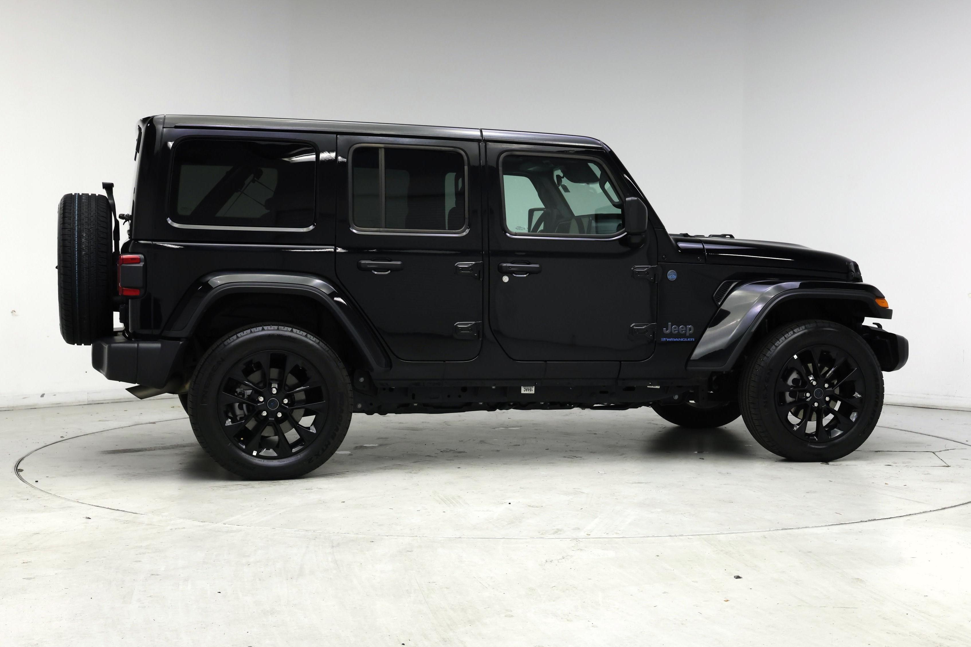 Thumbnail: 2025 Jeep Wrangler - 7