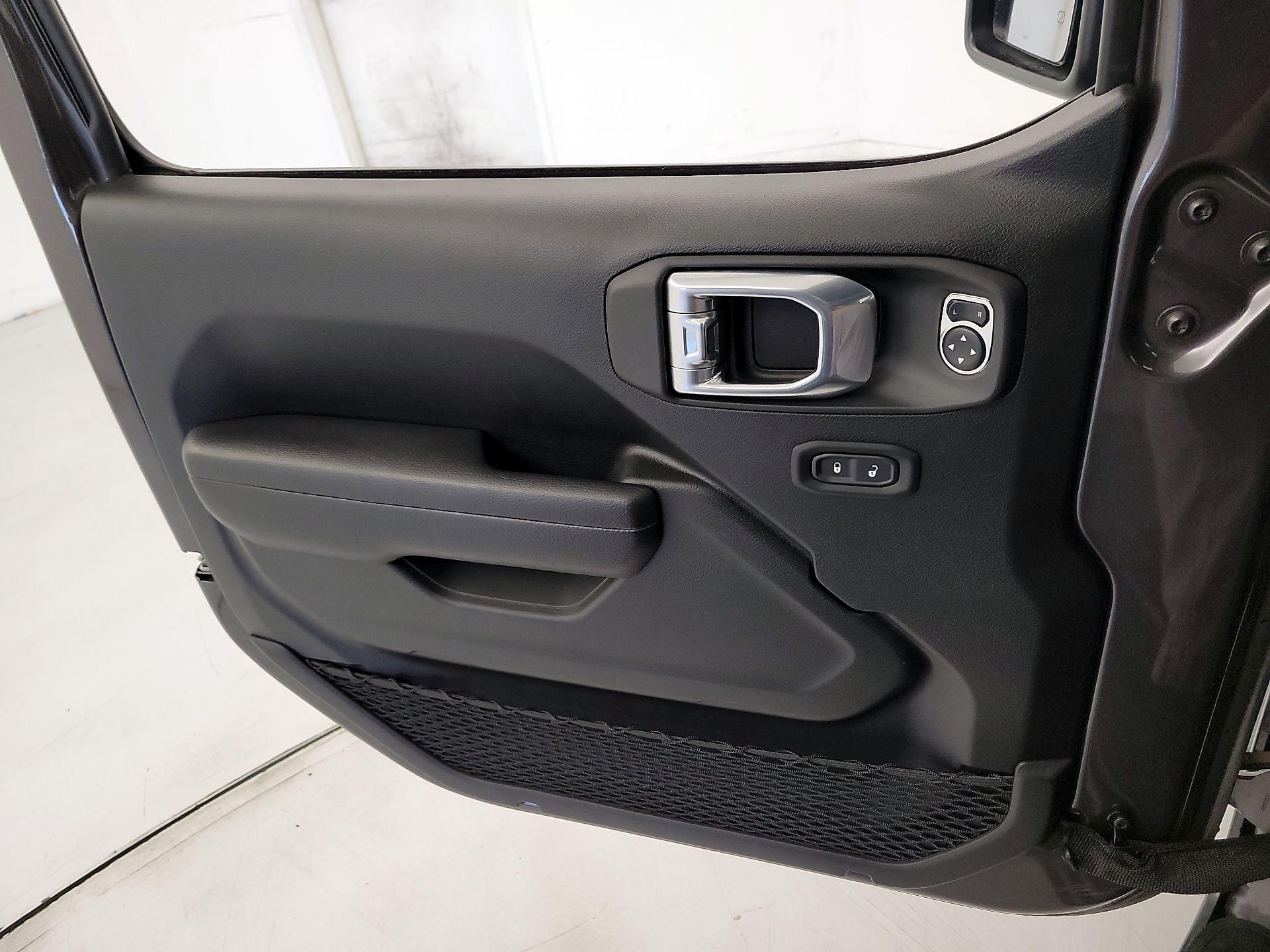 Thumbnail: 2024 Jeep Wrangler - 12