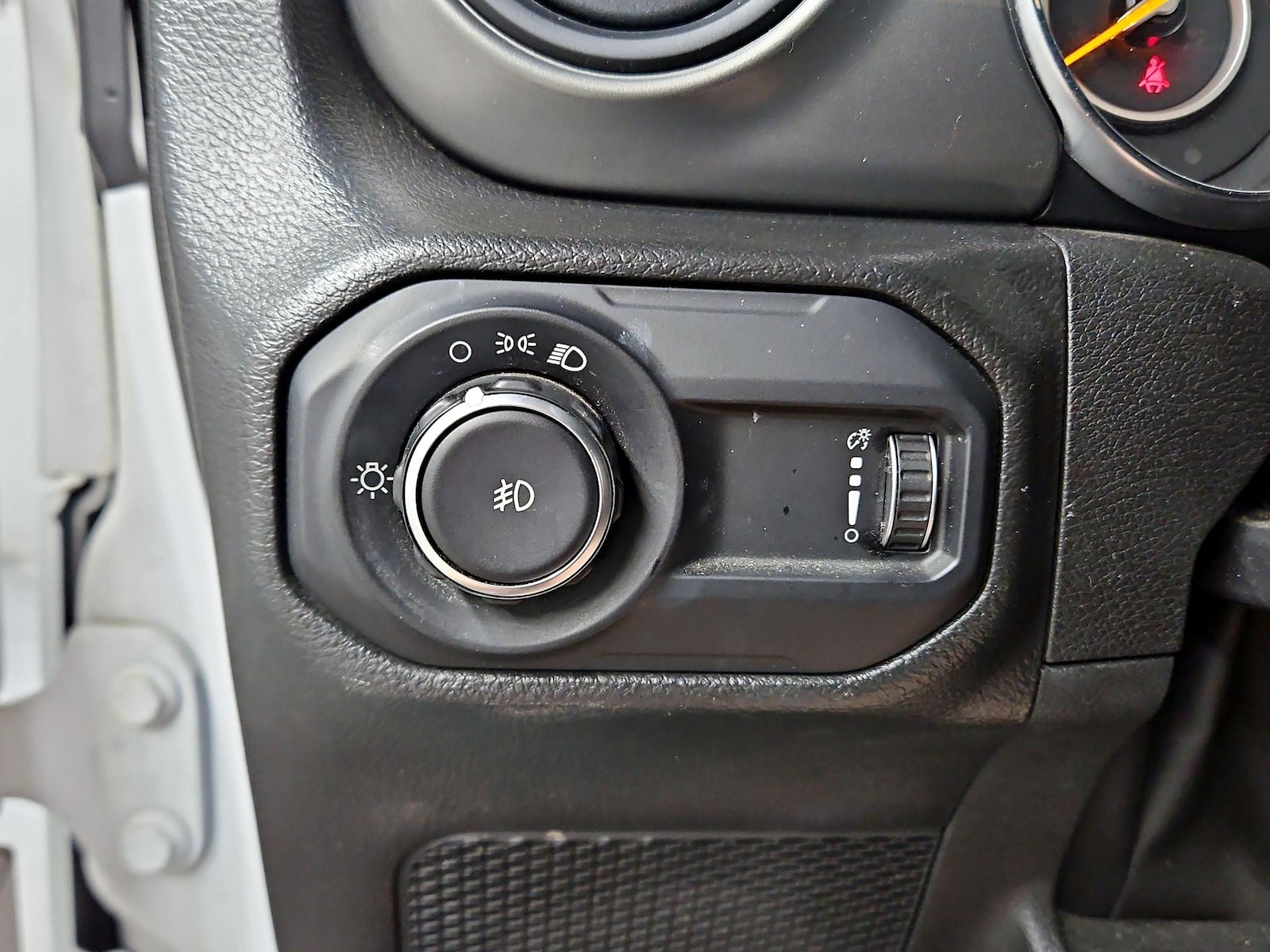 2023 Jeep Wrangler 4-Door Sport - Photo 14