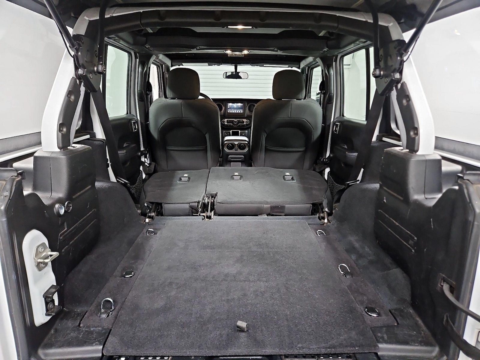 2023 Jeep Wrangler 4-Door Sport - Photo 22