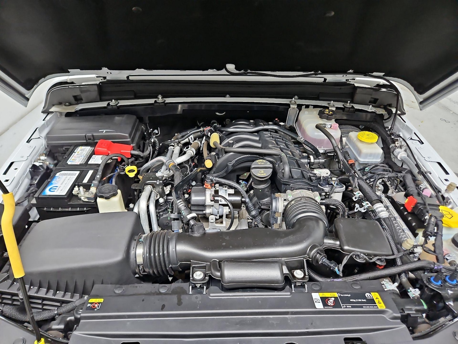 2023 Jeep Wrangler 4-Door Sport - Photo 23