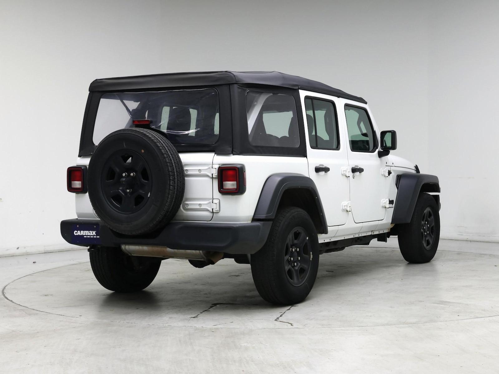2023 Jeep Wrangler 4-Door Sport - Photo 9