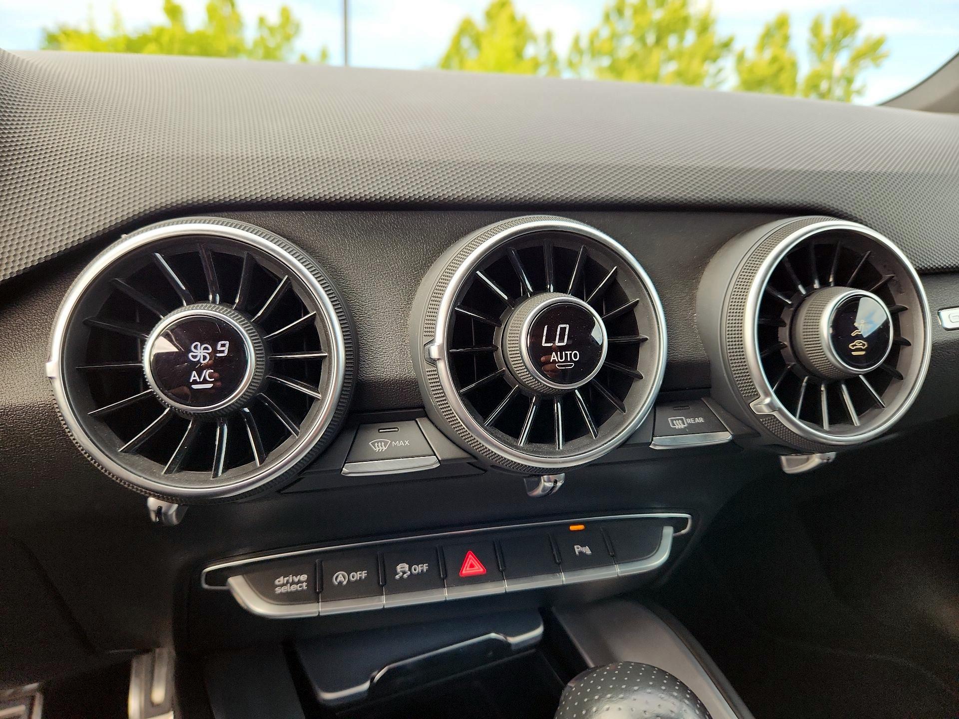 Thumbnail: 2020 Audi TT - 14