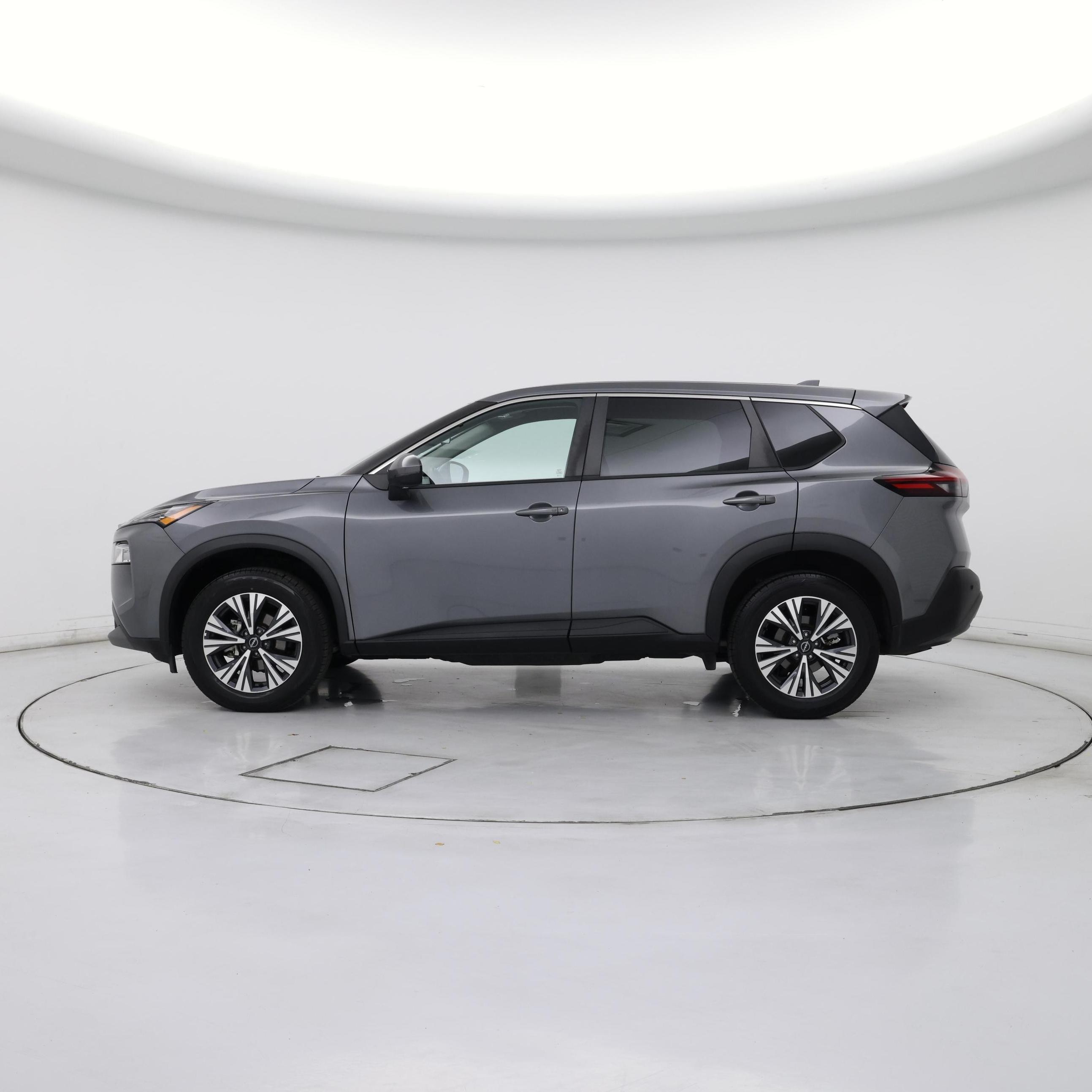 Thumbnail: 2022 Nissan Rogue - 3