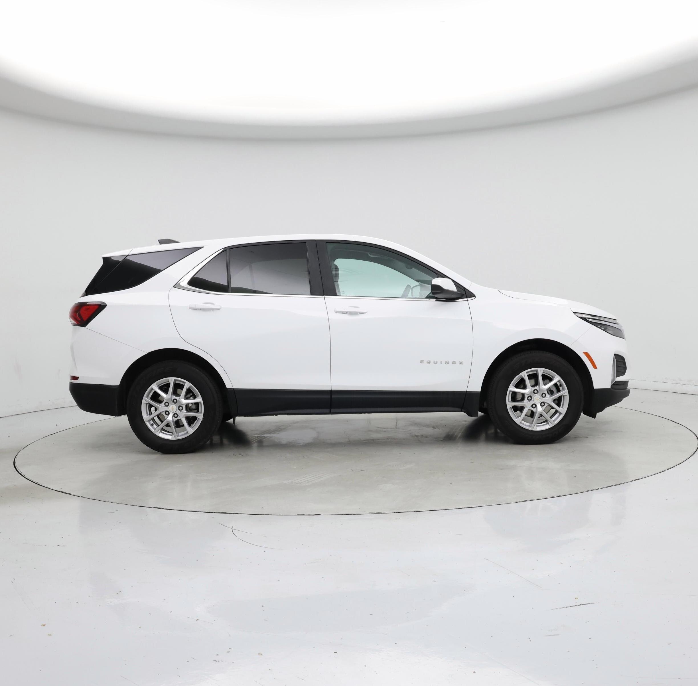 Thumbnail: 2023 Chevrolet Equinox - 7