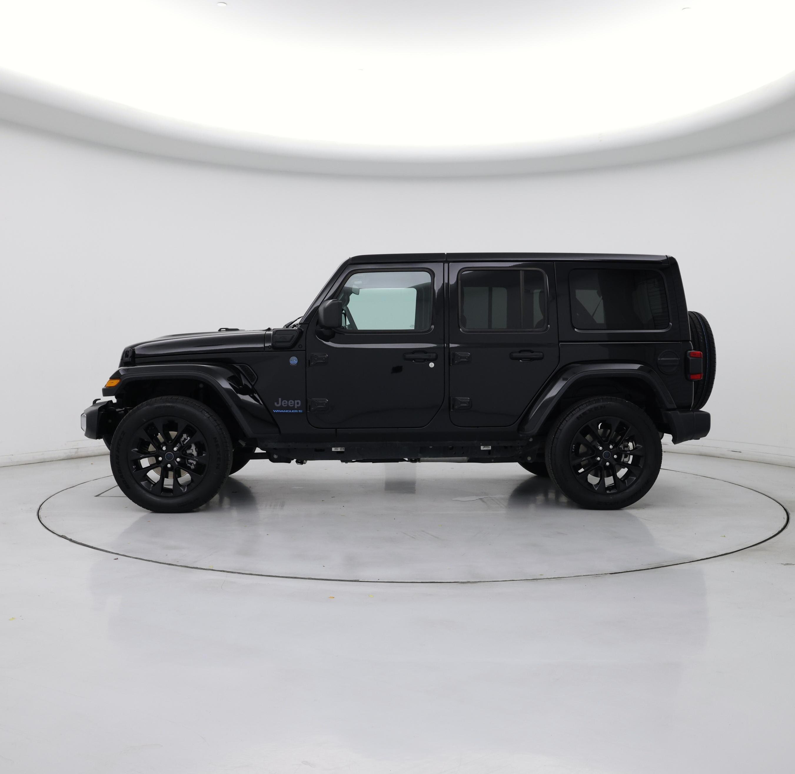 Thumbnail: 2025 Jeep Wrangler - 3
