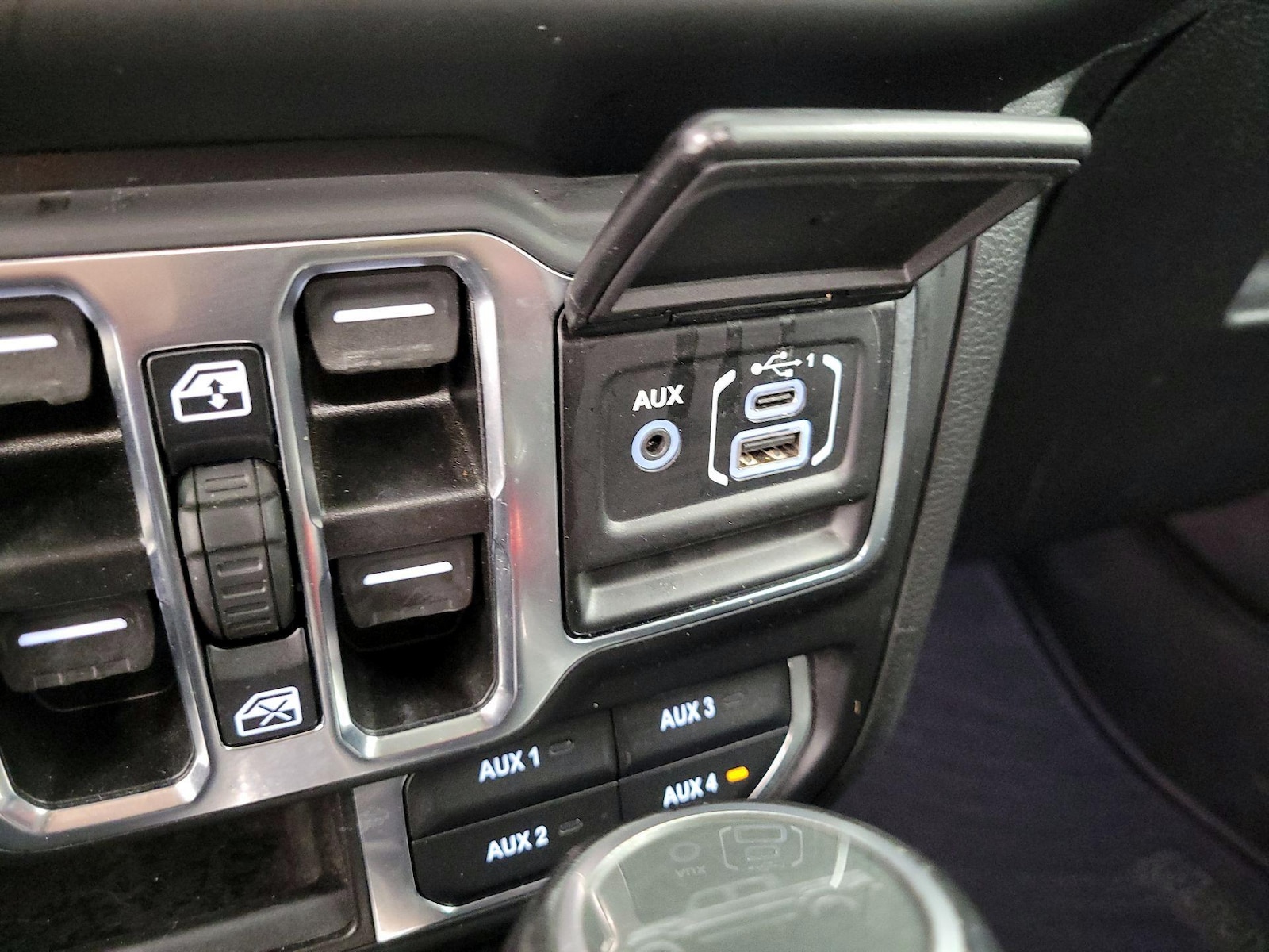 2021 Jeep Gladiator High Altitude - Photo 20