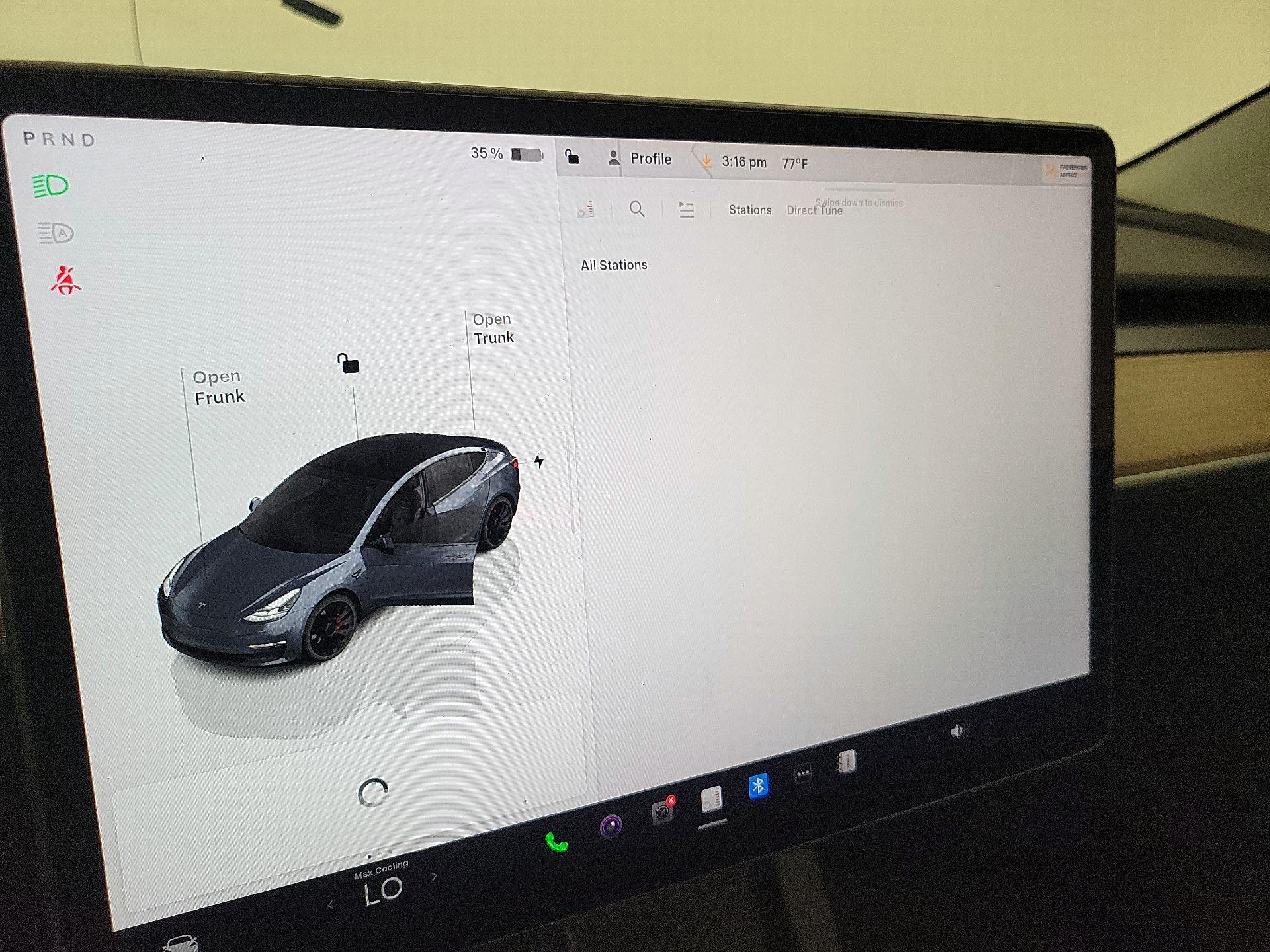Thumbnail: 2023 Tesla Model 3 - 15