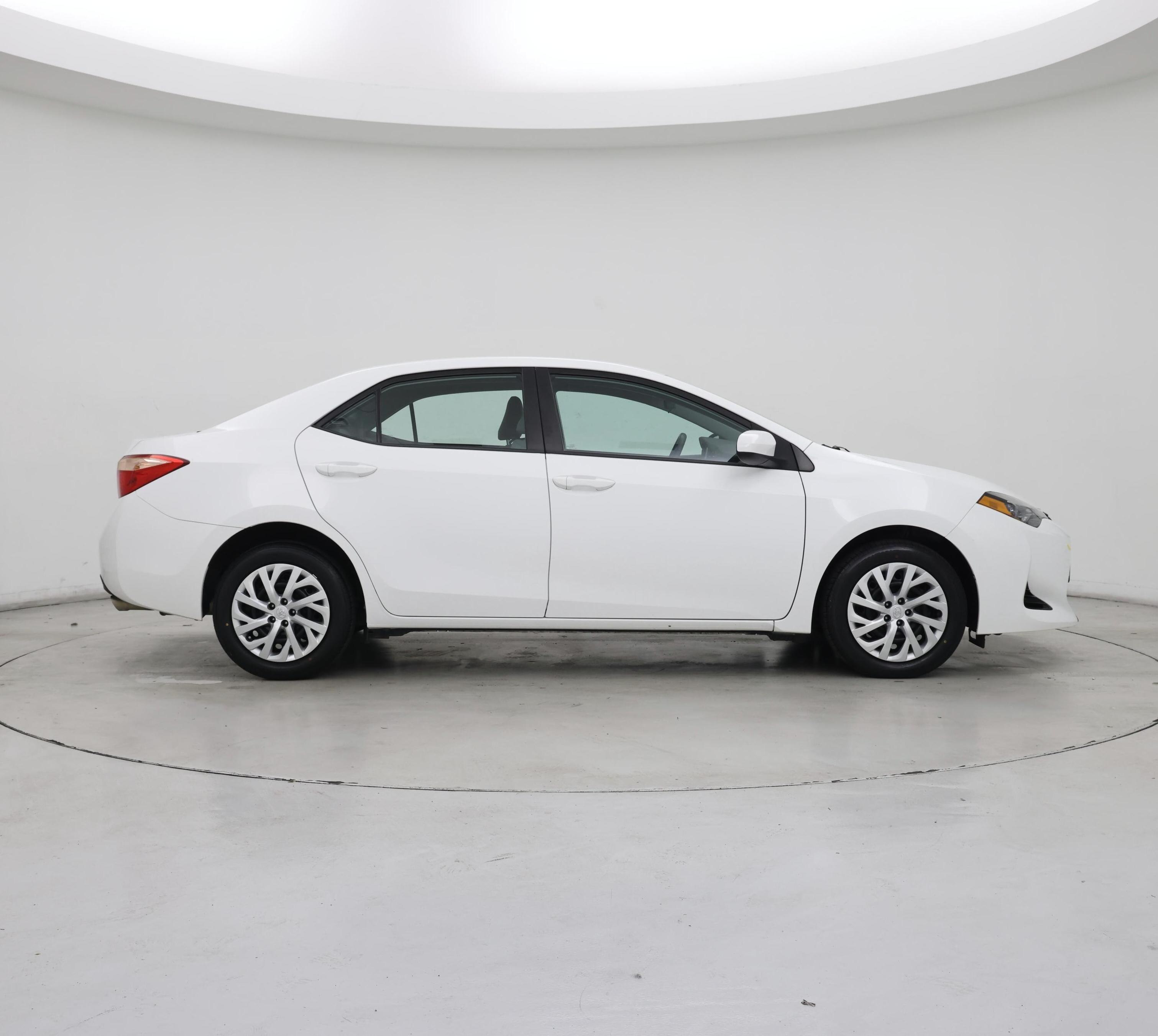 Thumbnail: 2018 Toyota Corolla - 7
