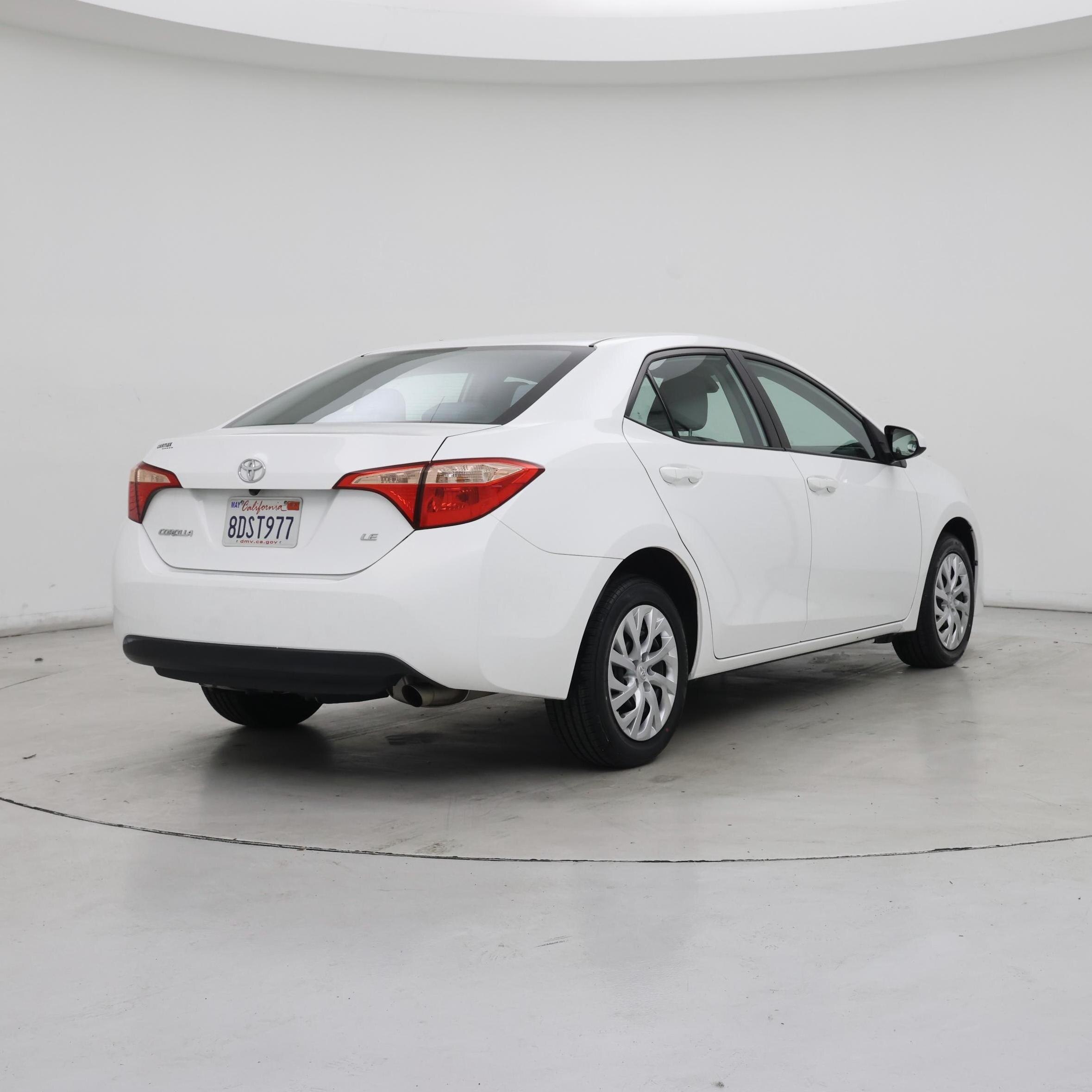 Thumbnail: 2018 Toyota Corolla - 8