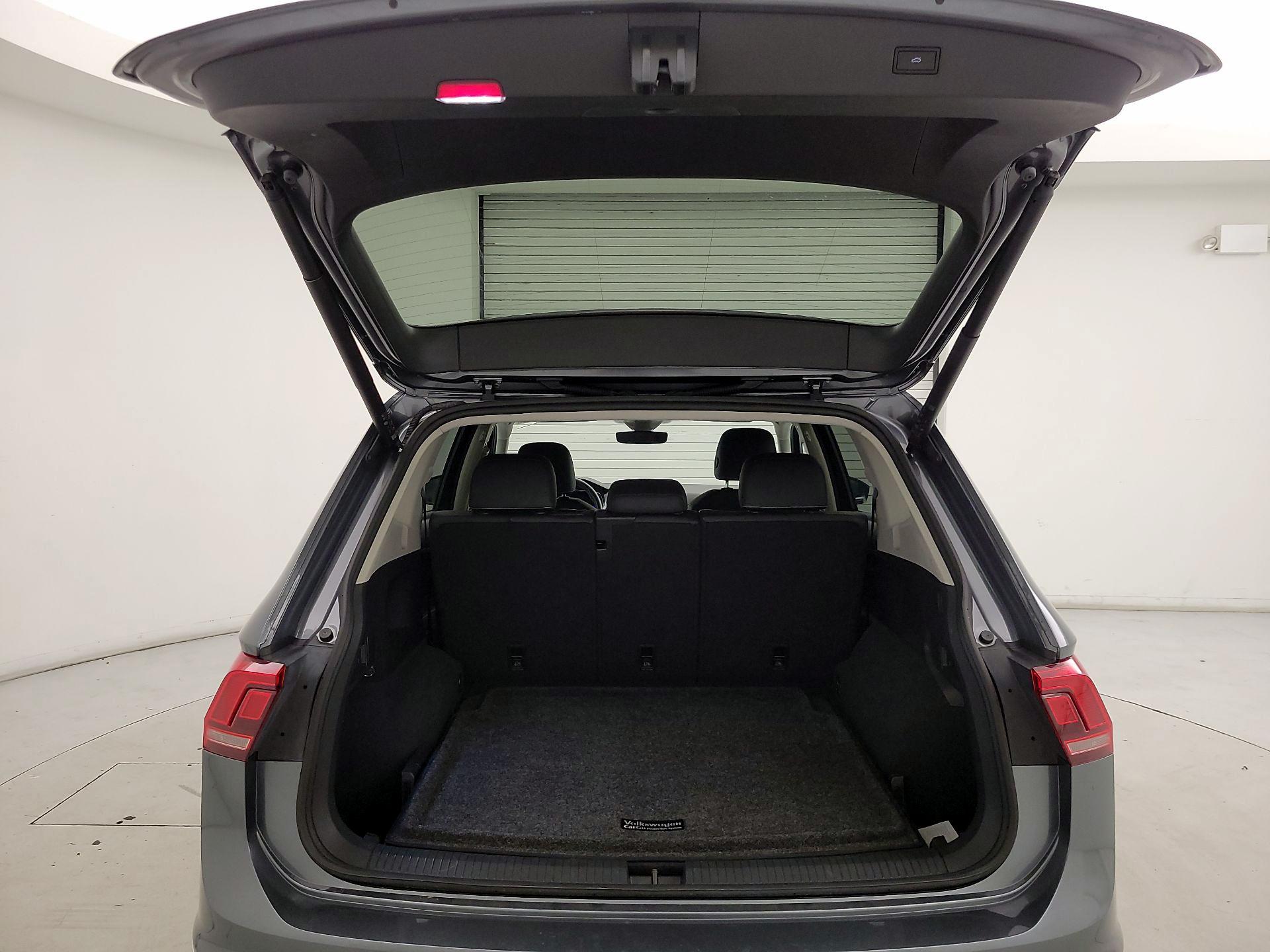 Thumbnail: 2024 Volkswagen Tiguan - 20