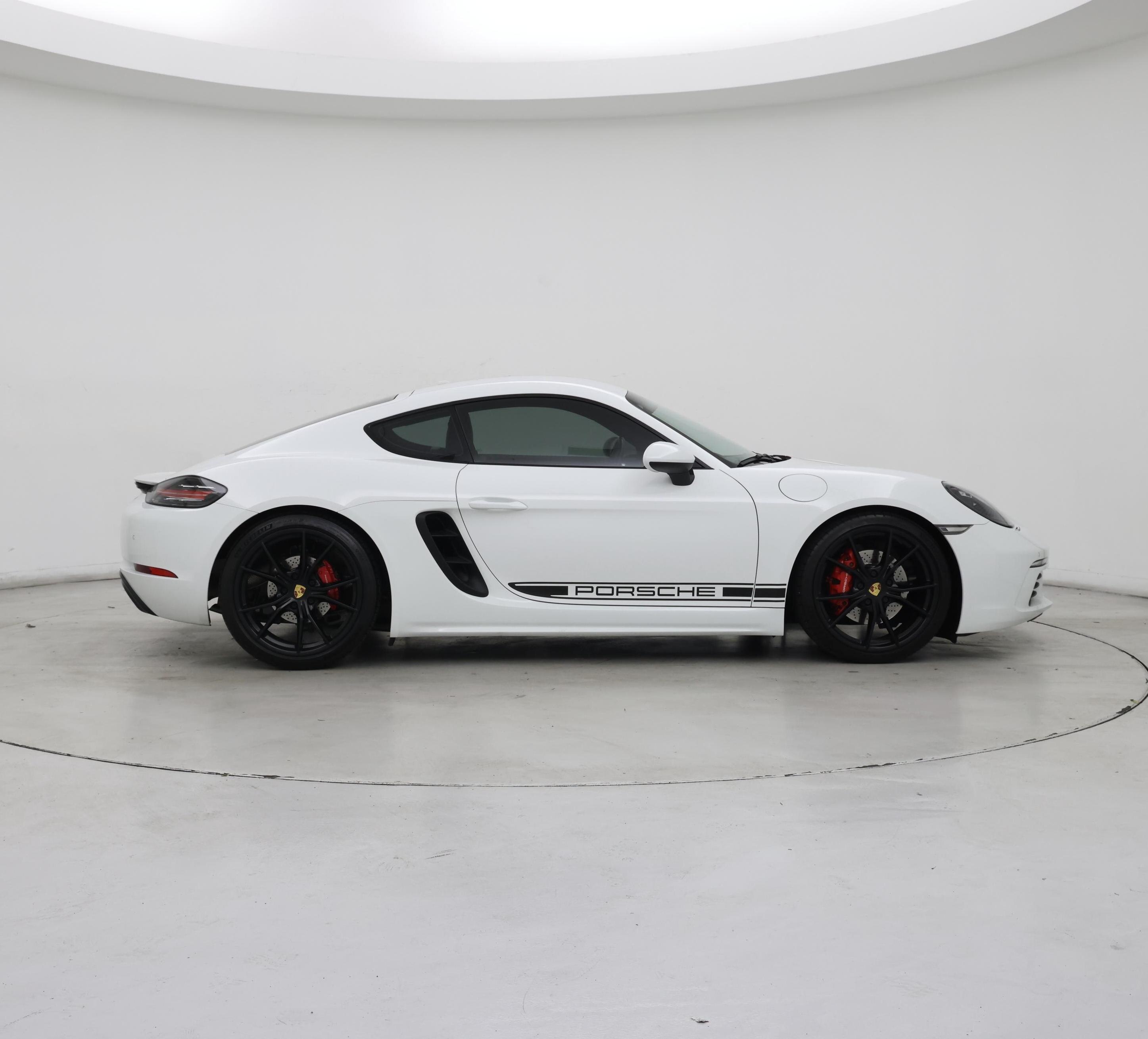 Thumbnail: 2017 Porsche 718 Cayman - 7