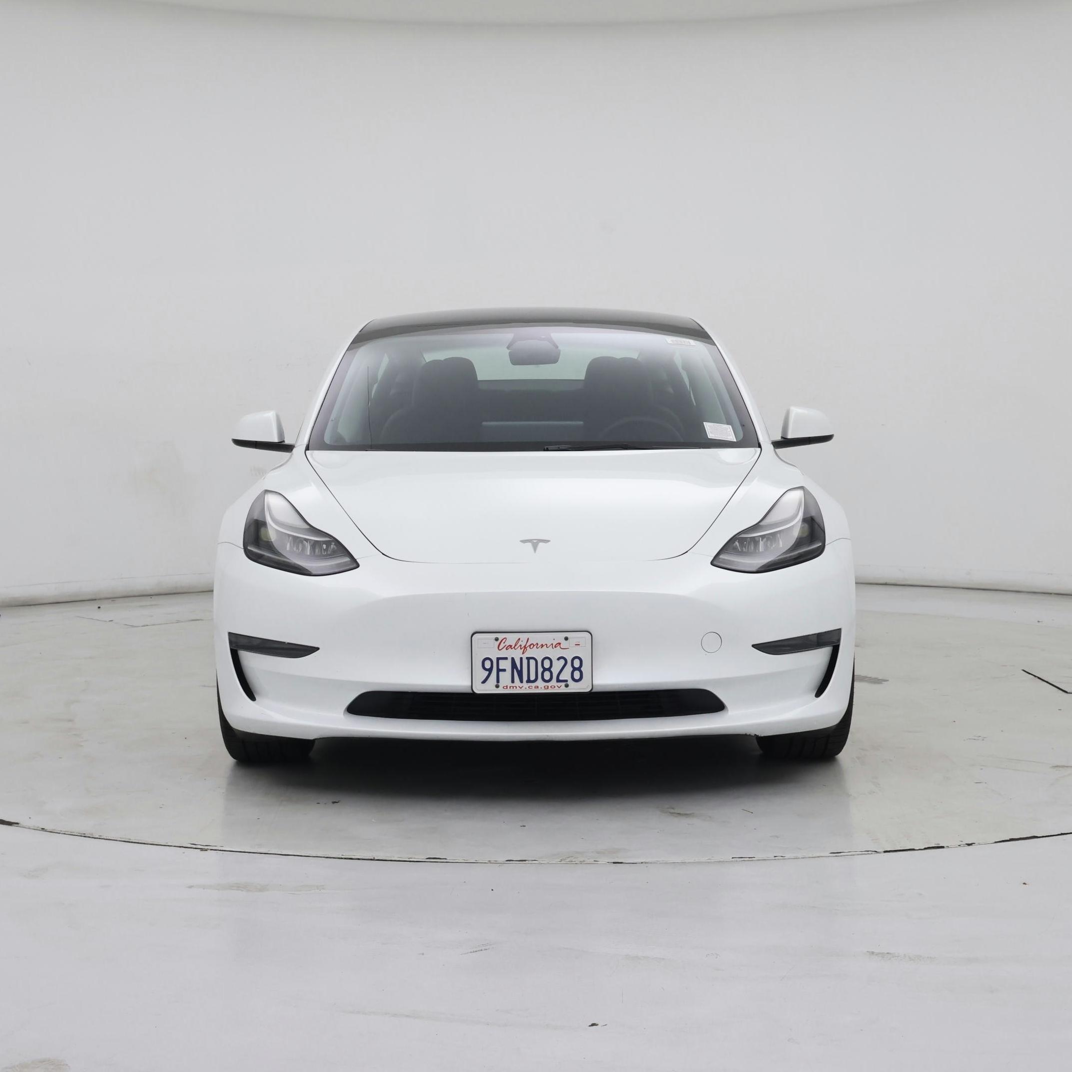 Thumbnail: 2023 Tesla Model 3 - 5