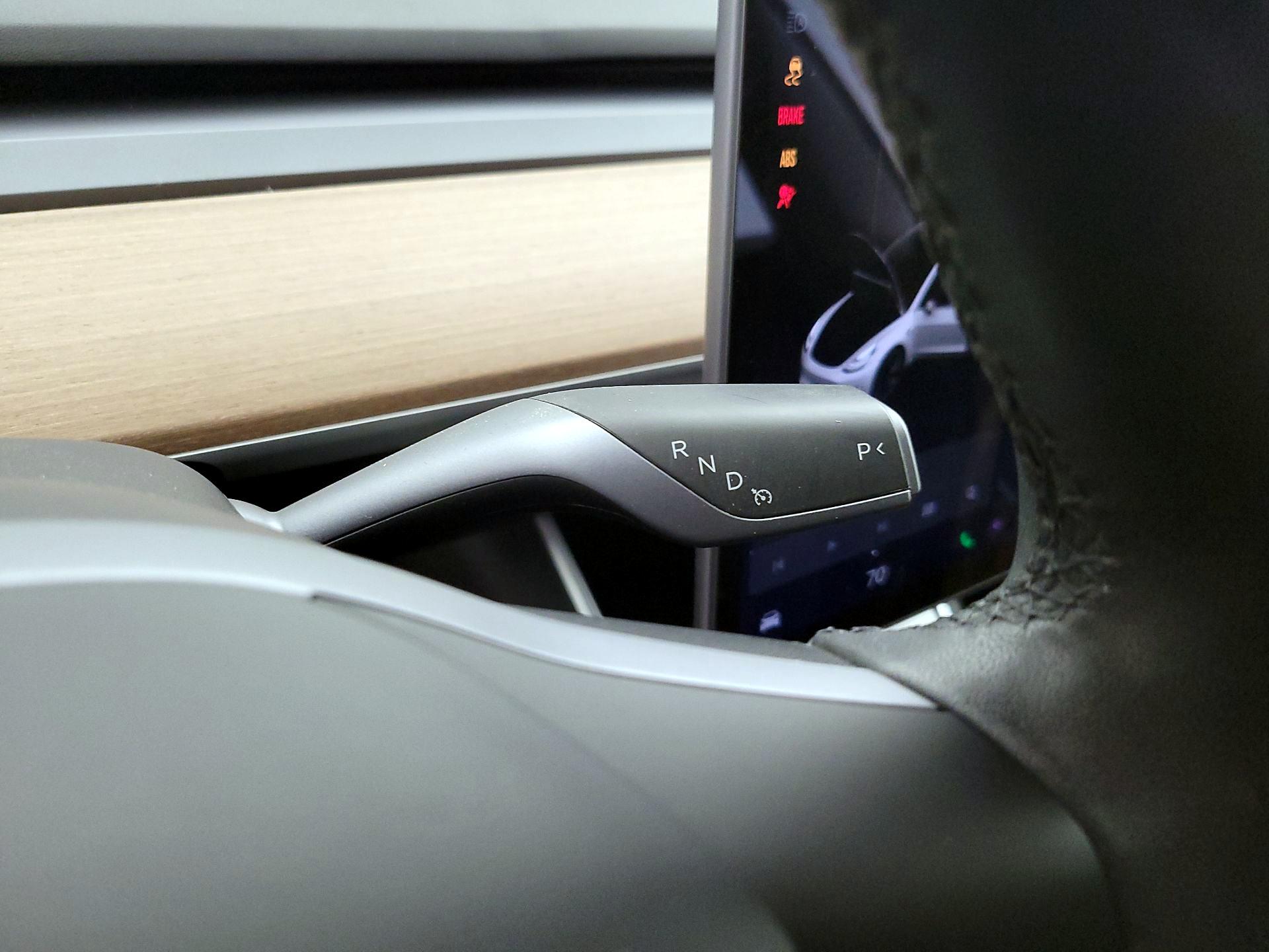 Thumbnail: 2020 Tesla Model 3 - 17
