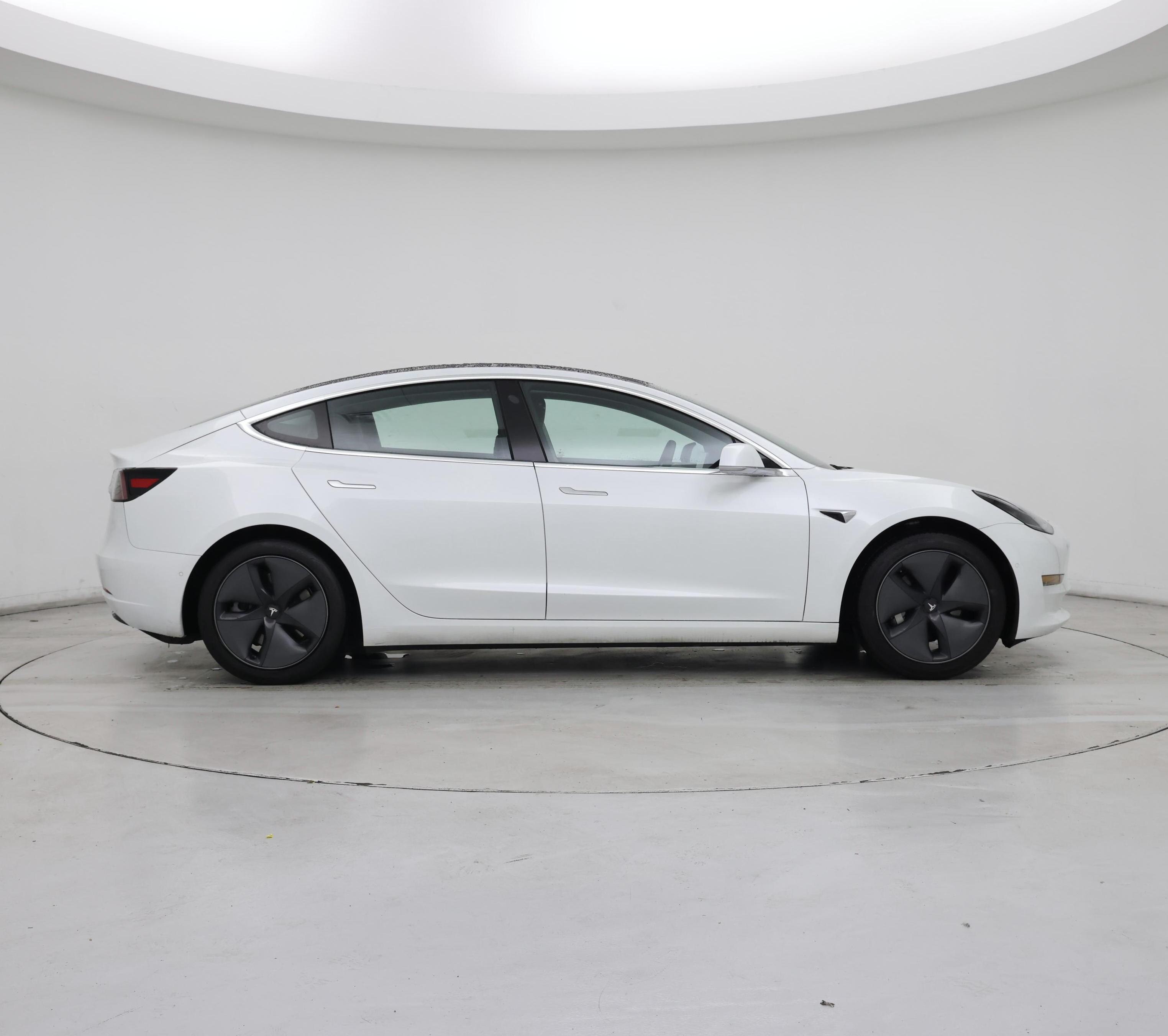 Thumbnail: 2020 Tesla Model 3 - 7