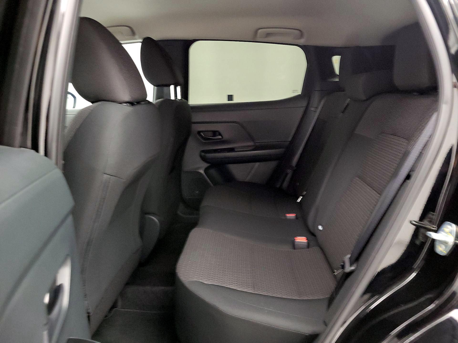 Thumbnail: 2025 Nissan Kicks - 19