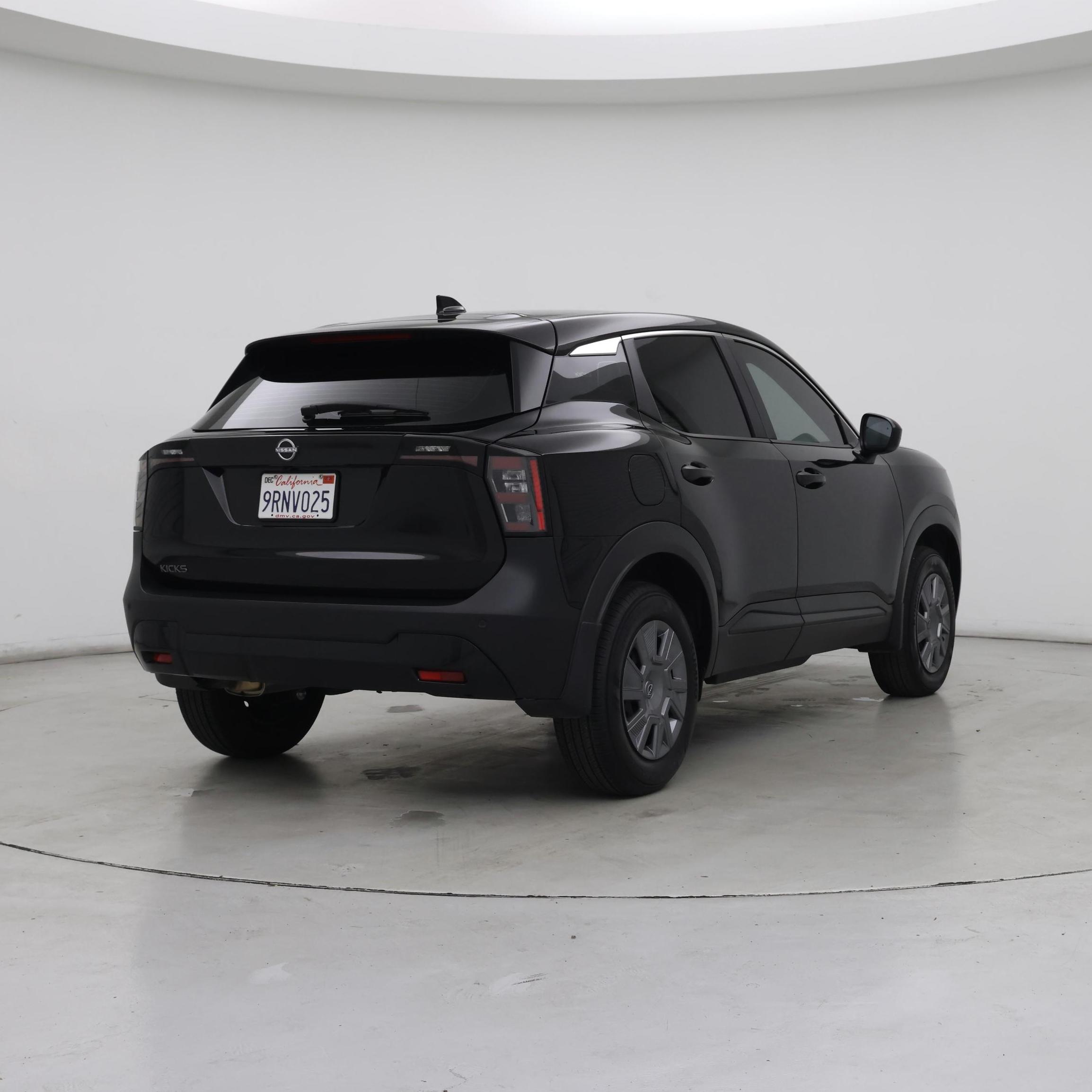 Thumbnail: 2025 Nissan Kicks - 8