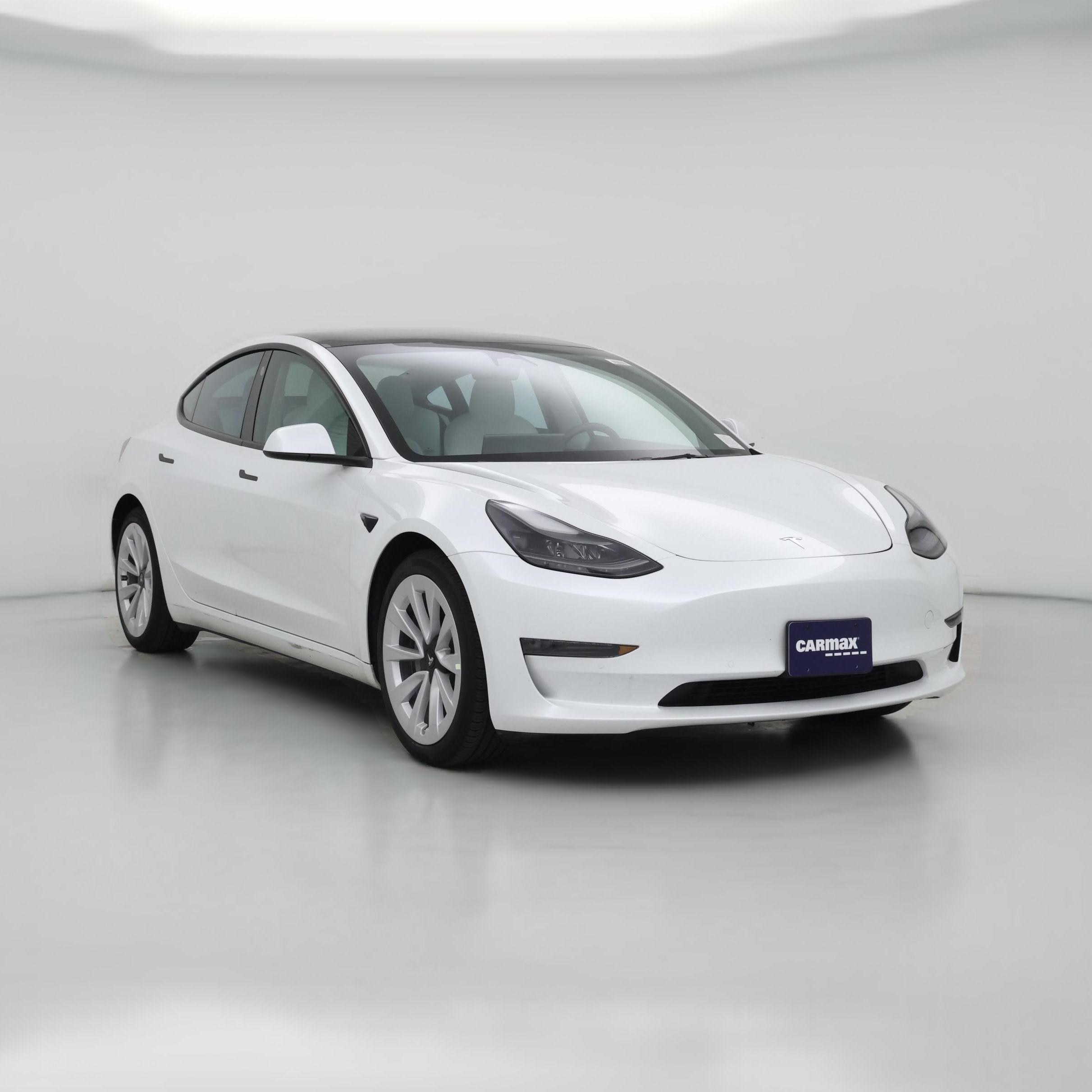 Thumbnail: 2022 Tesla Model 3 - 1