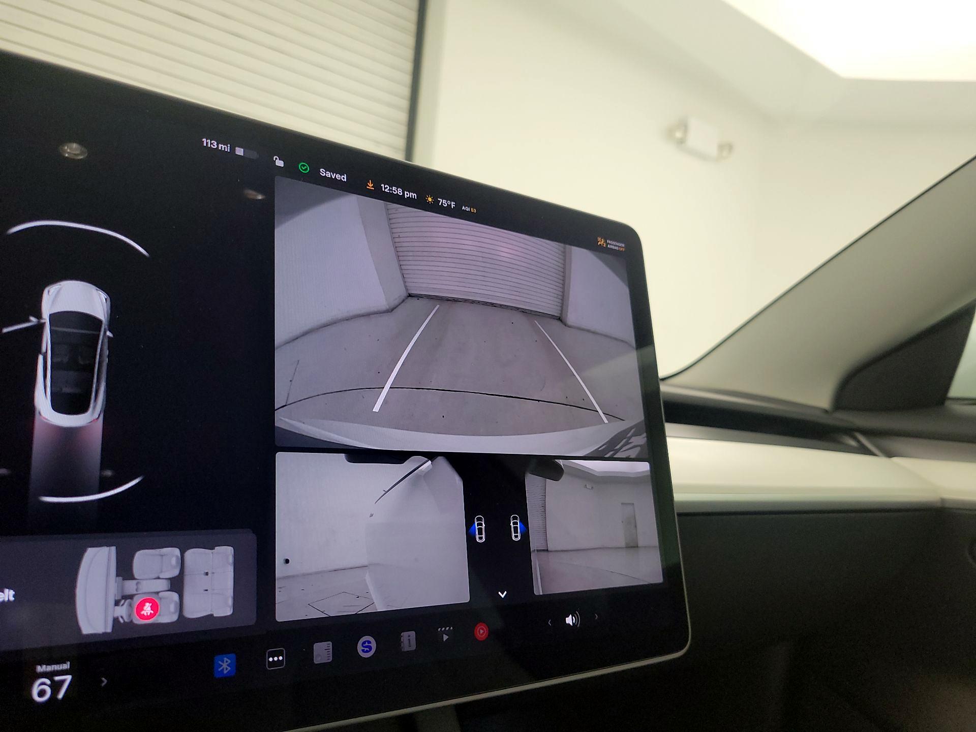 Thumbnail: 2022 Tesla Model 3 - 14