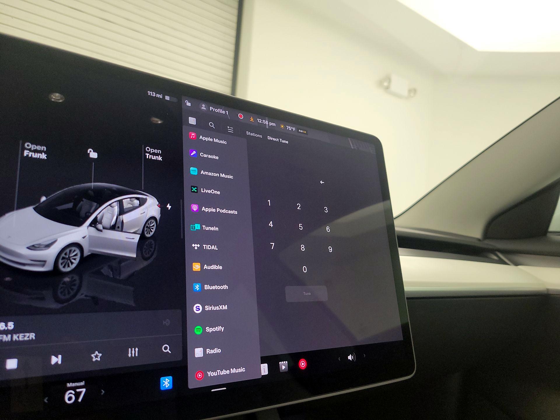 Thumbnail: 2022 Tesla Model 3 - 15