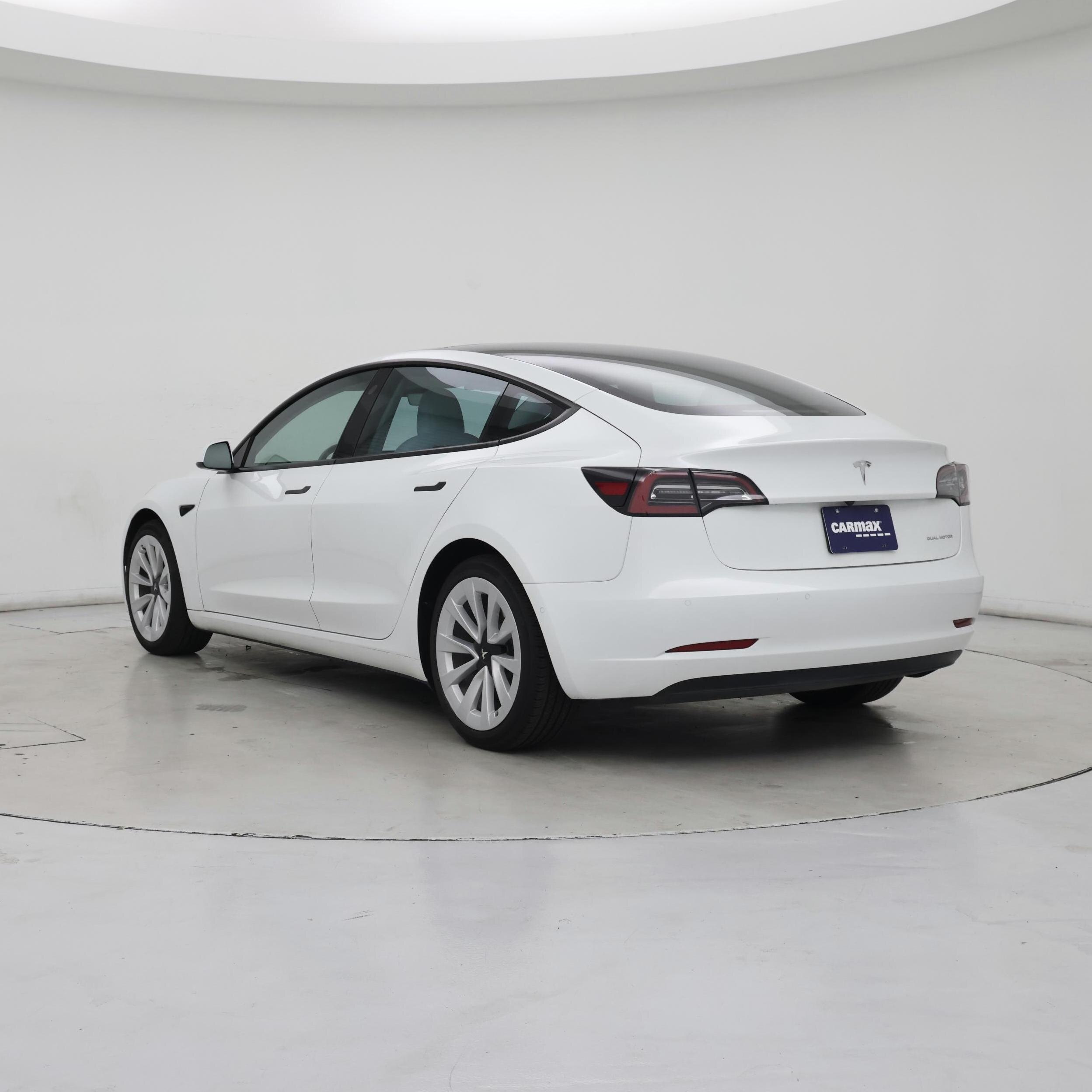 Thumbnail: 2022 Tesla Model 3 - 2