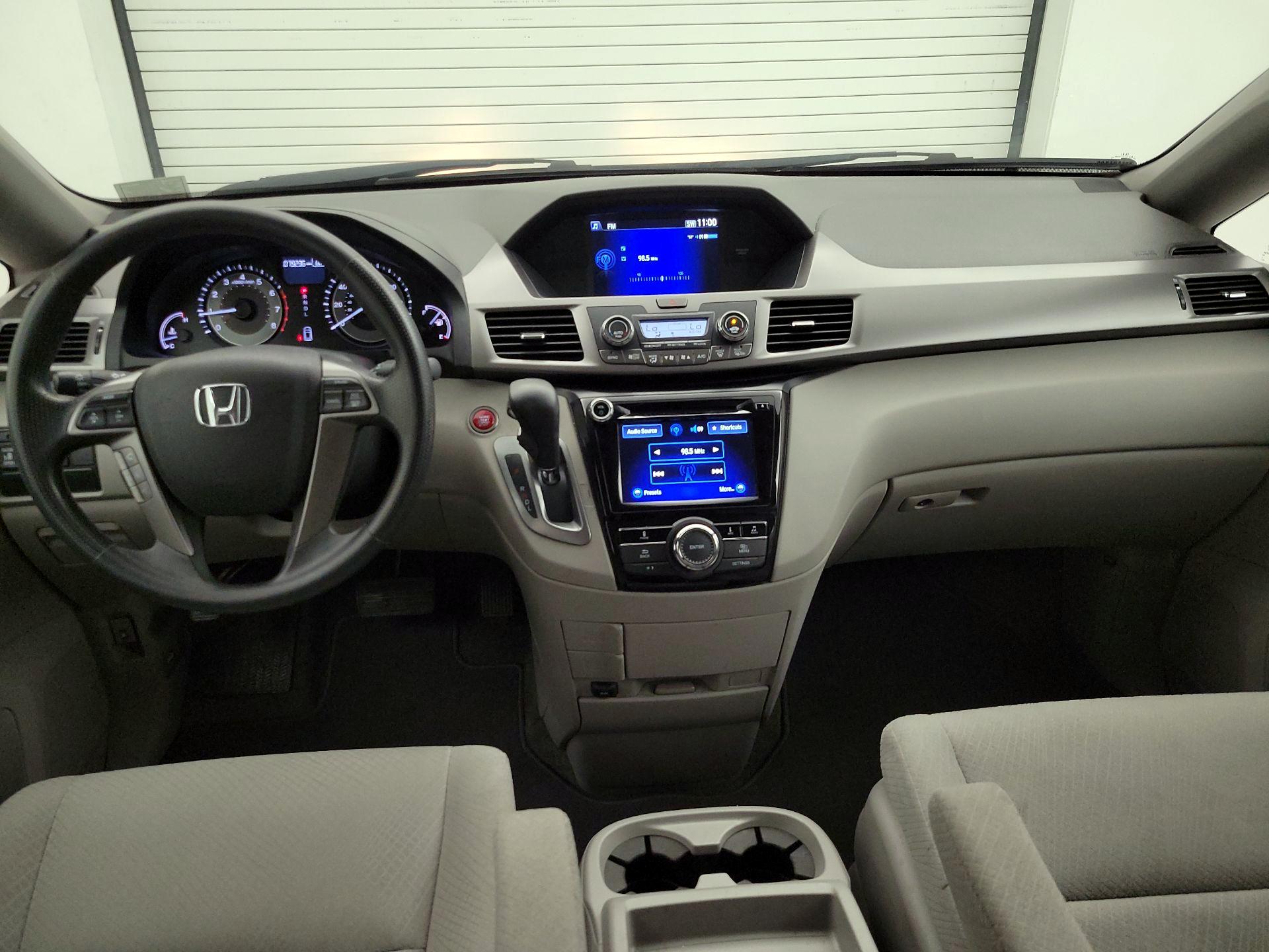 Thumbnail: 2015 Honda Odyssey - 9