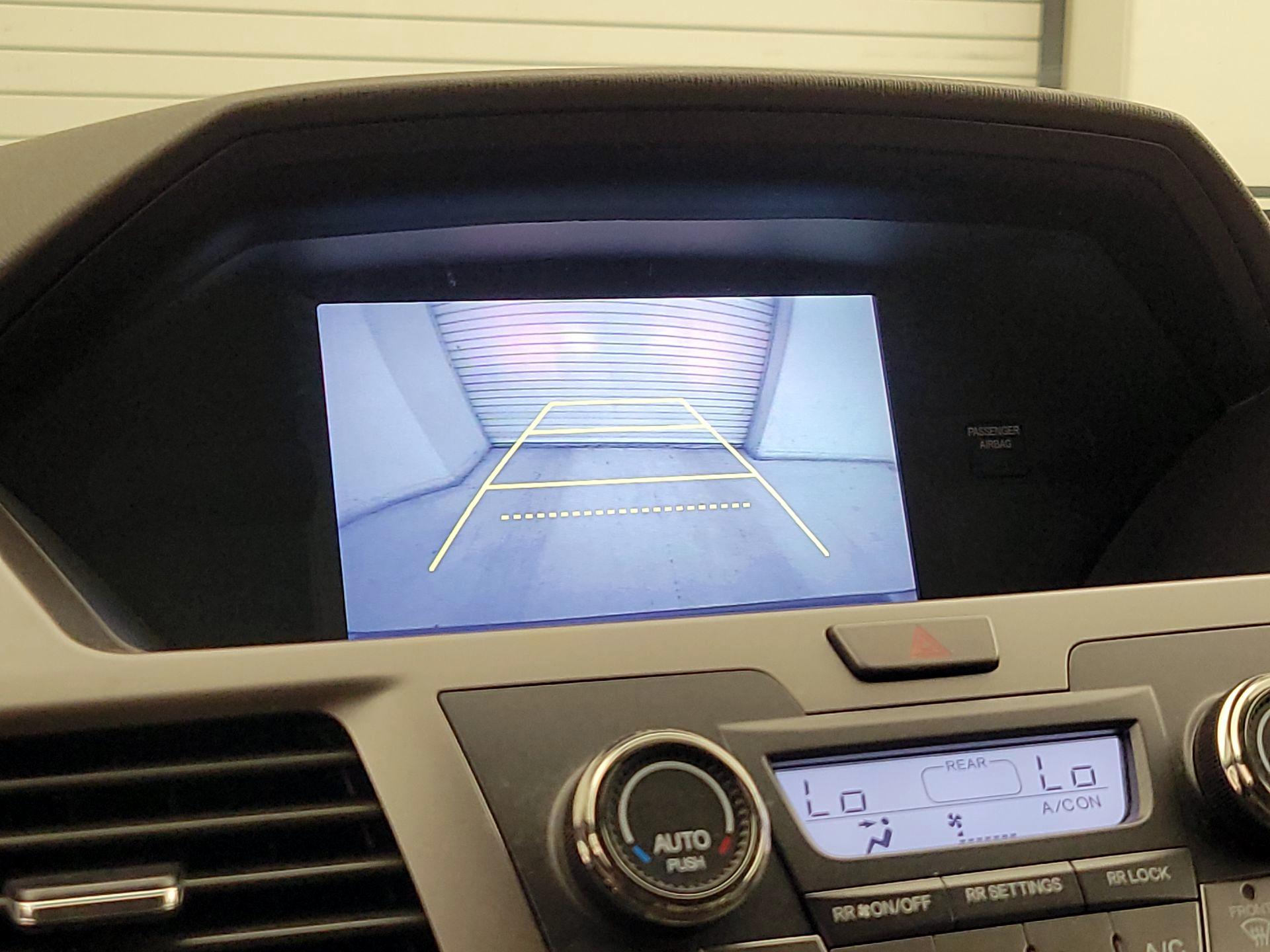 Thumbnail: 2015 Honda Odyssey - 14