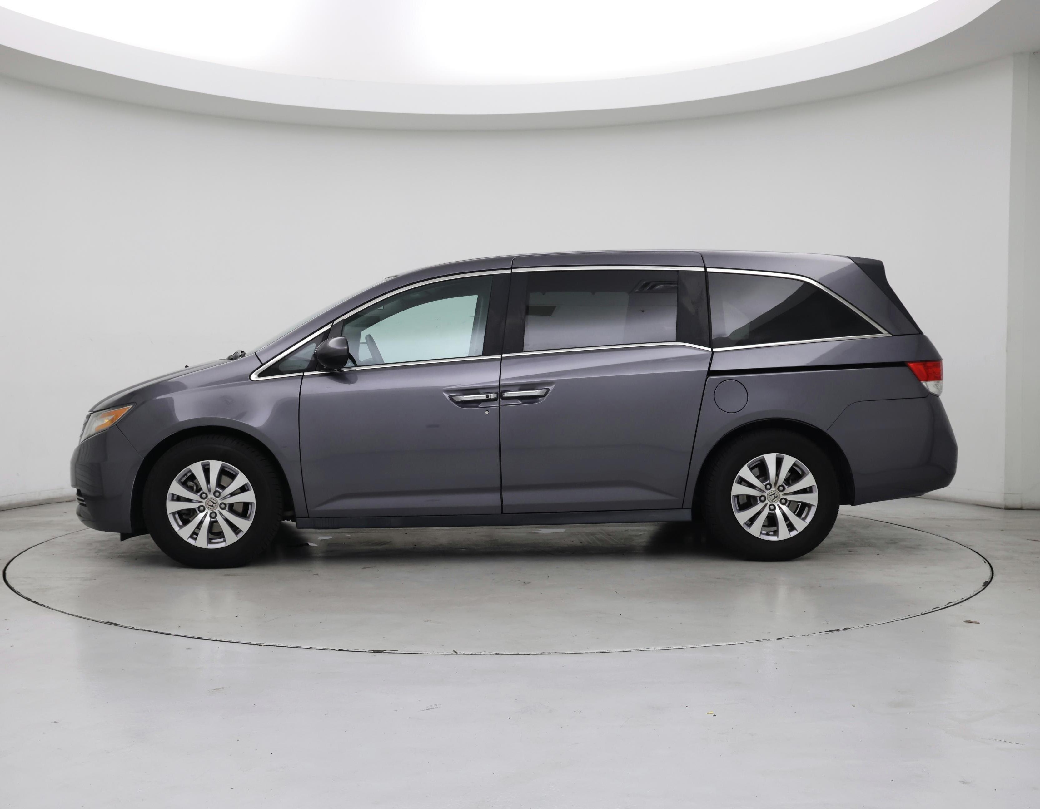 Thumbnail: 2015 Honda Odyssey - 3