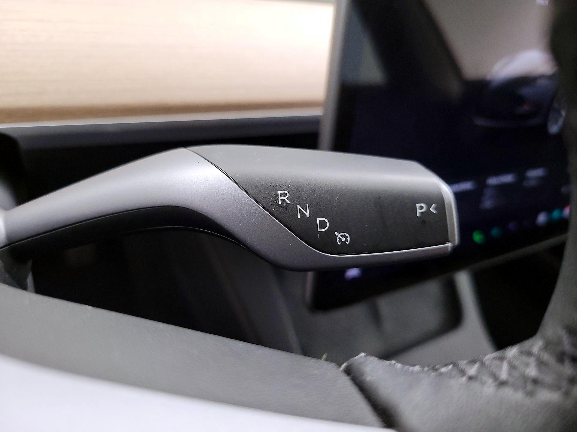 Thumbnail: 2023 Tesla Model 3 - 17