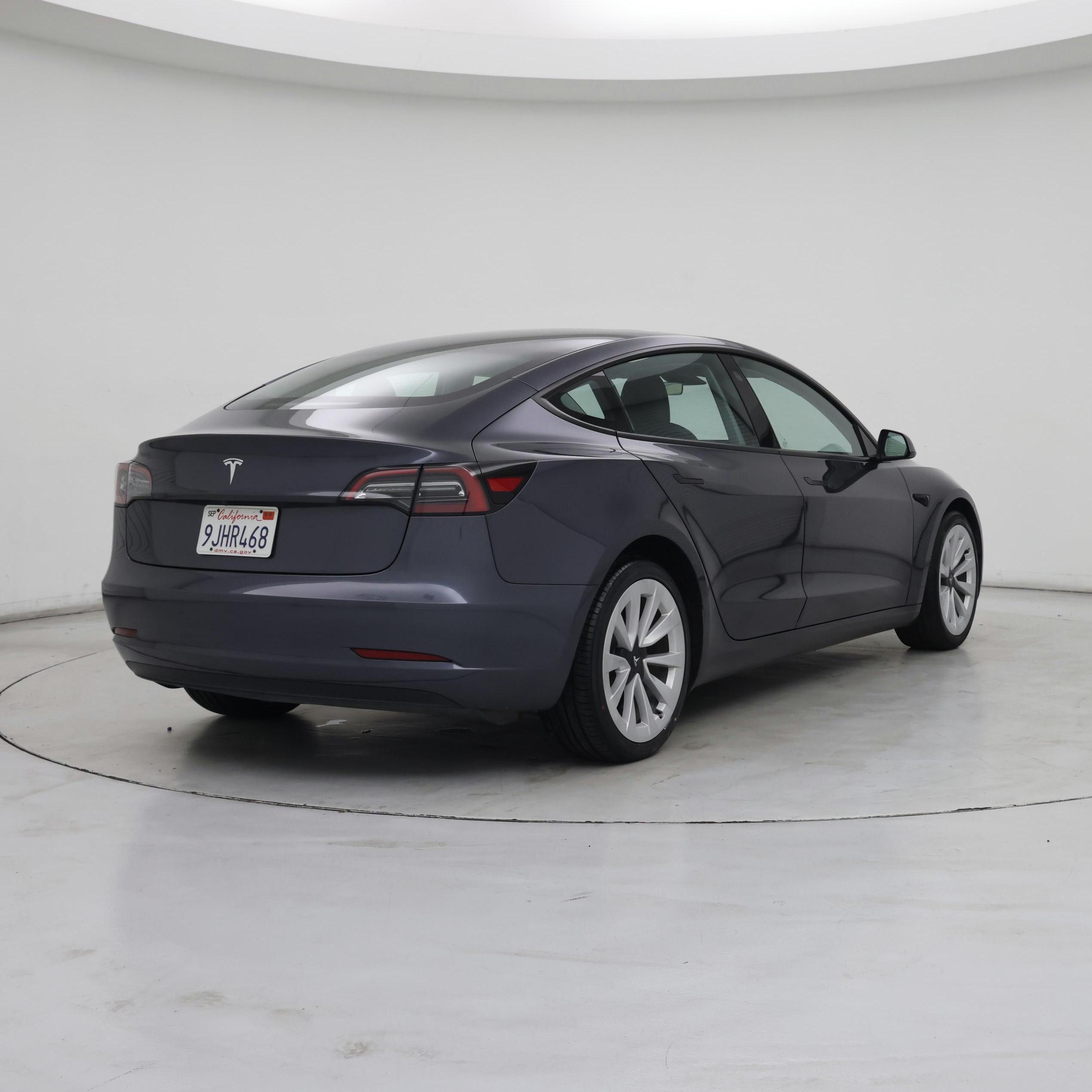 Thumbnail: 2023 Tesla Model 3 - 8