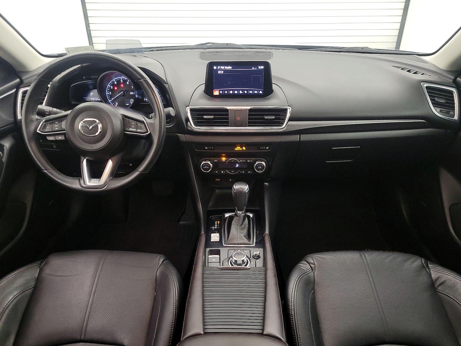 2018 Mazda Mazda3 Grand Touring - Photo 10