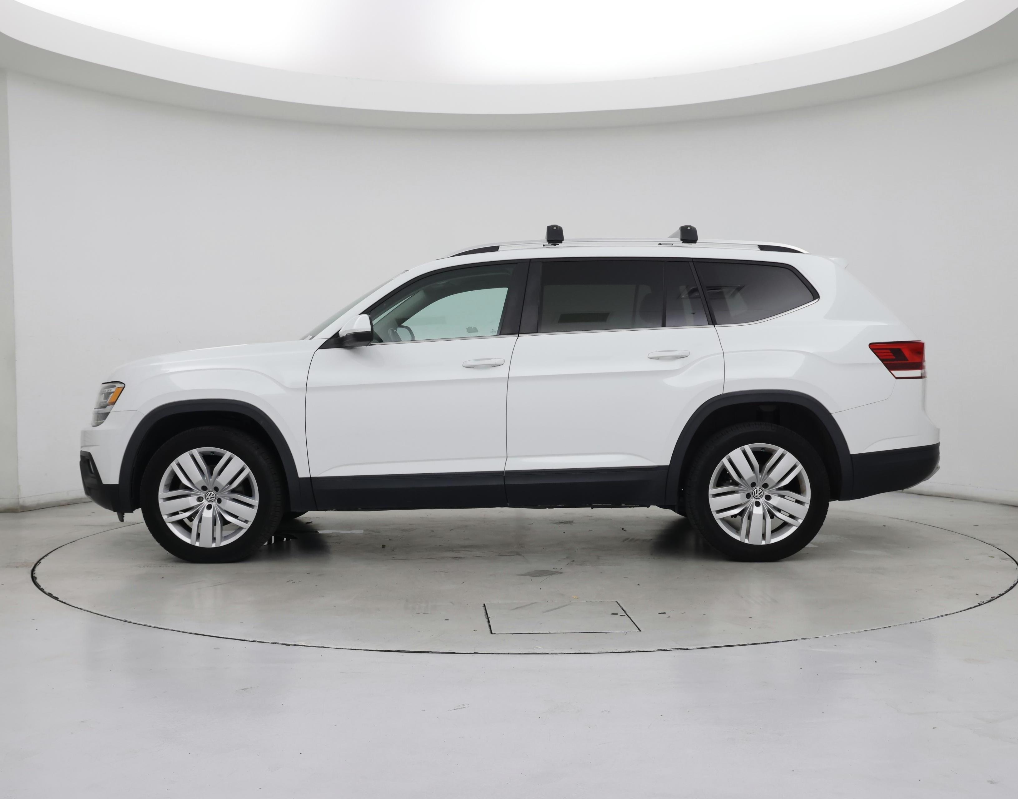 Thumbnail: 2019 Volkswagen Atlas - 3