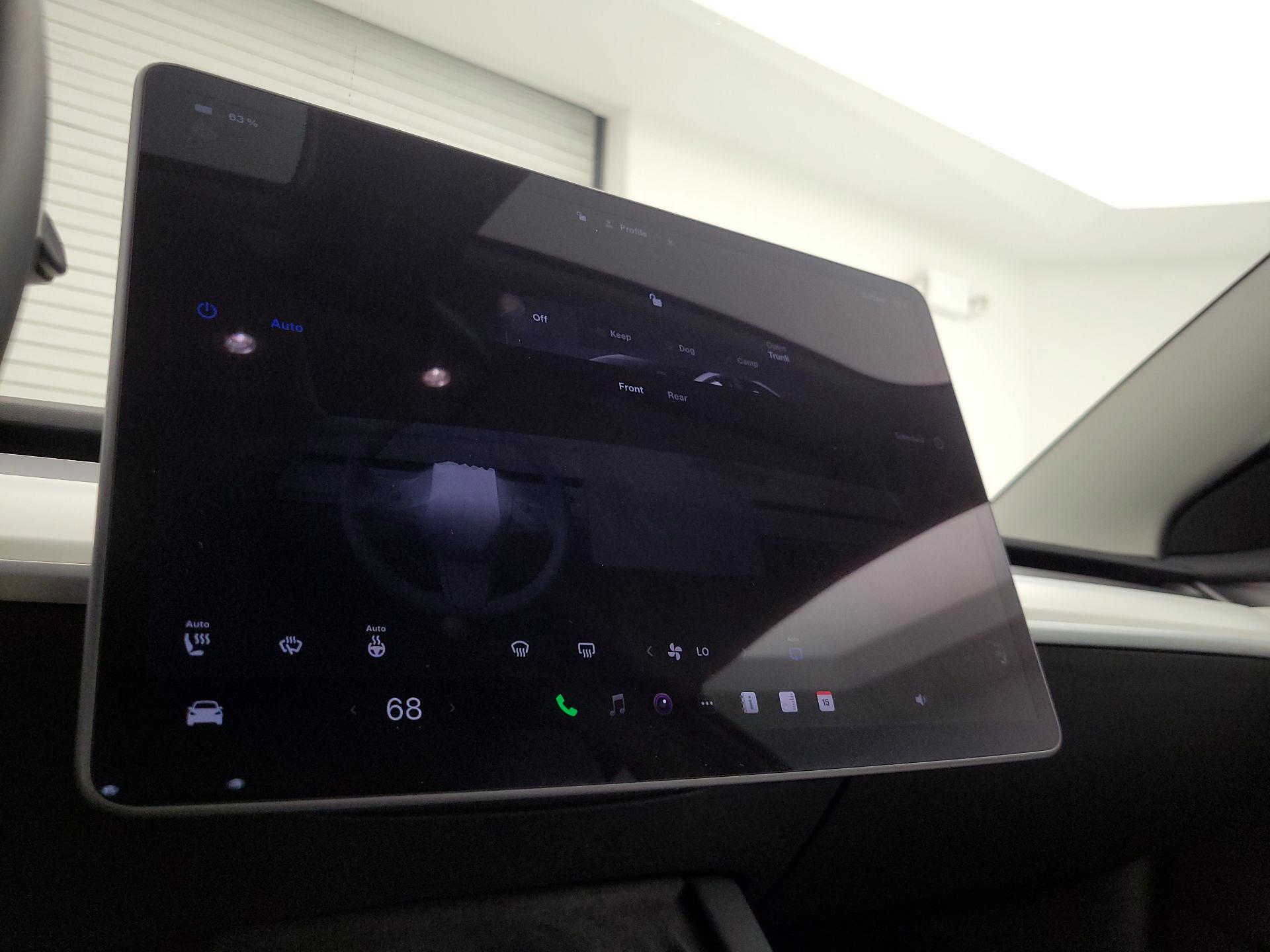 Thumbnail: 2023 Tesla Model 3 - 16